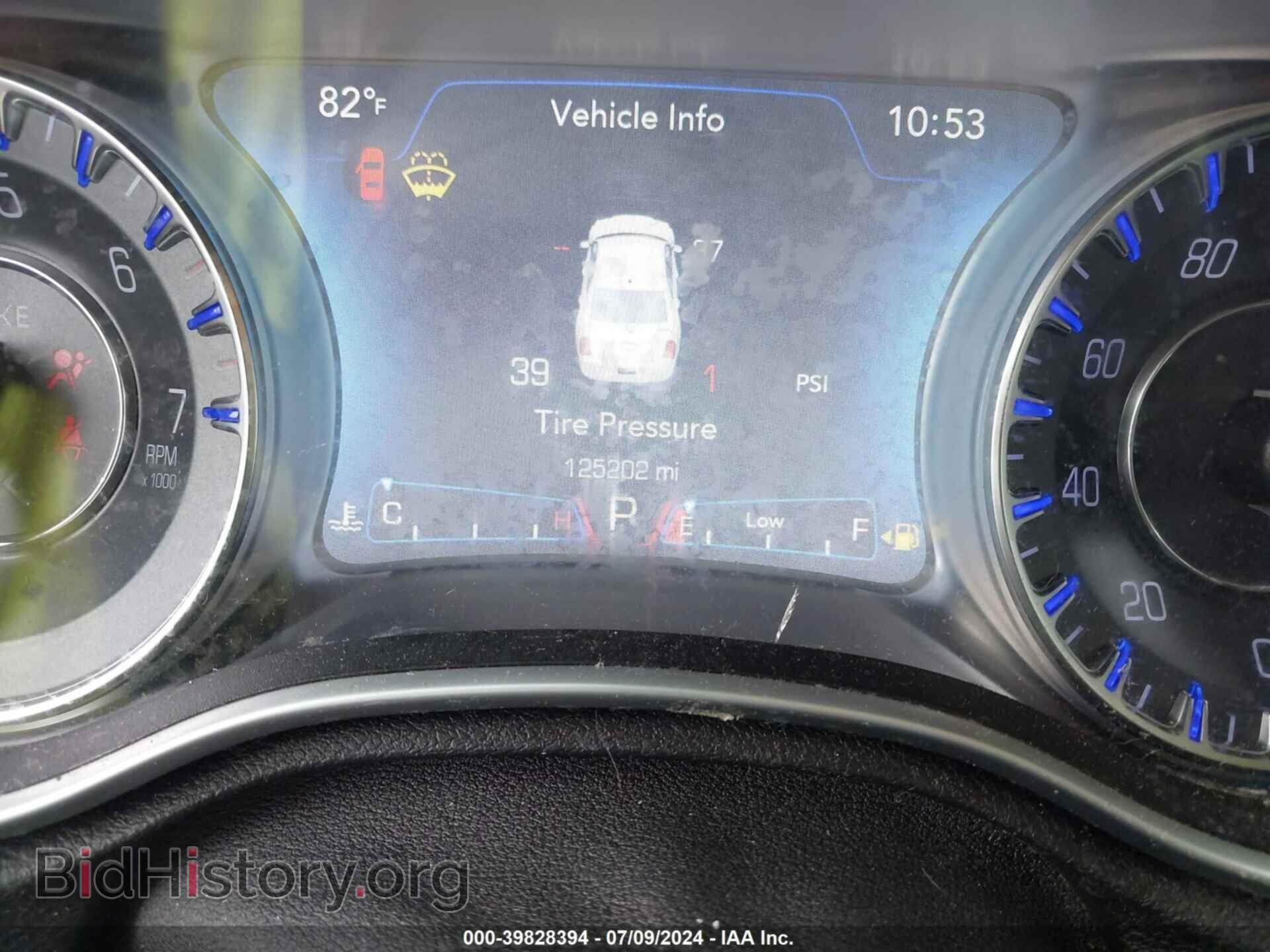 2015 CHRYSLER 300 - VIN: 2C3CCAAG7FH769349 - Фото 7