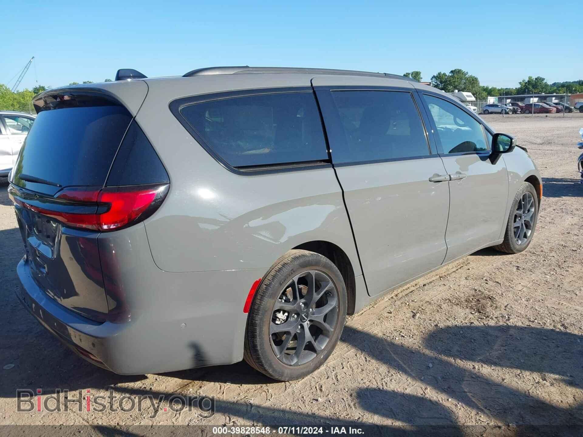 2023 CHRYSLER PACIFICA - VIN: 2C4RC1BG3PR525973 - Photo 4