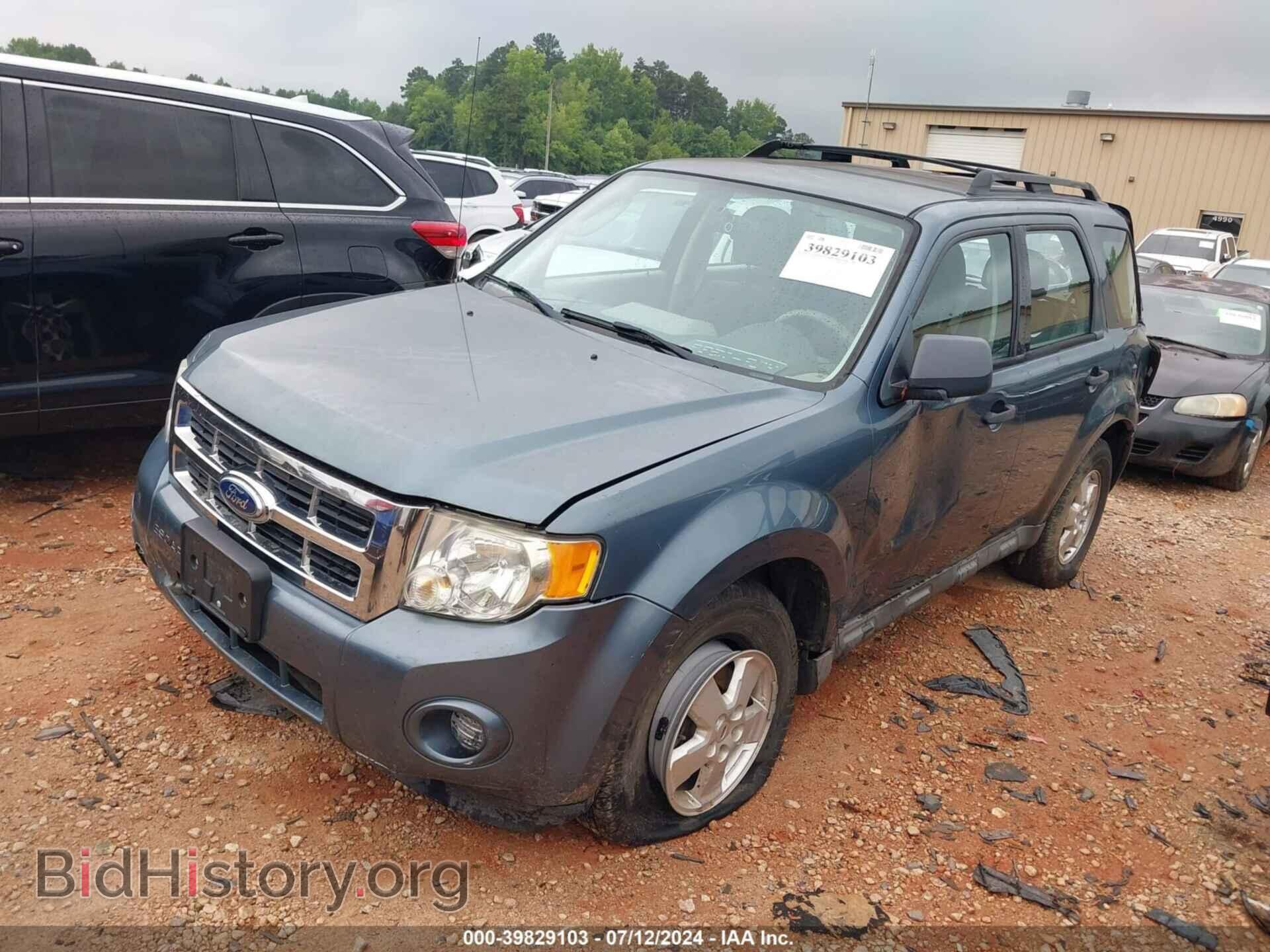 2010 FORD ESCAPE - VIN: 1FMCU0C73AKB75743 - Фото 2