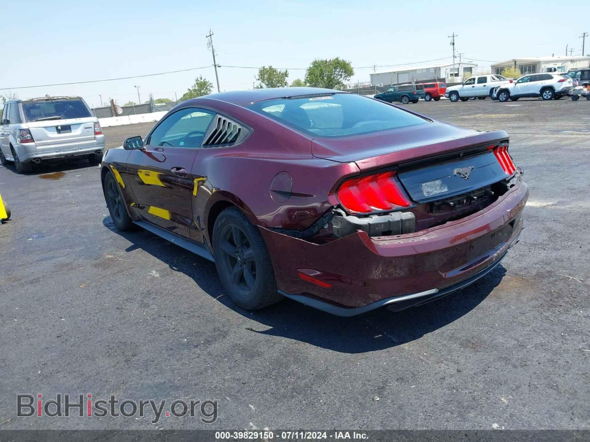2018 FORD MUSTANG - VIN: 1FA6P8TH3J5185354 - Фото 3