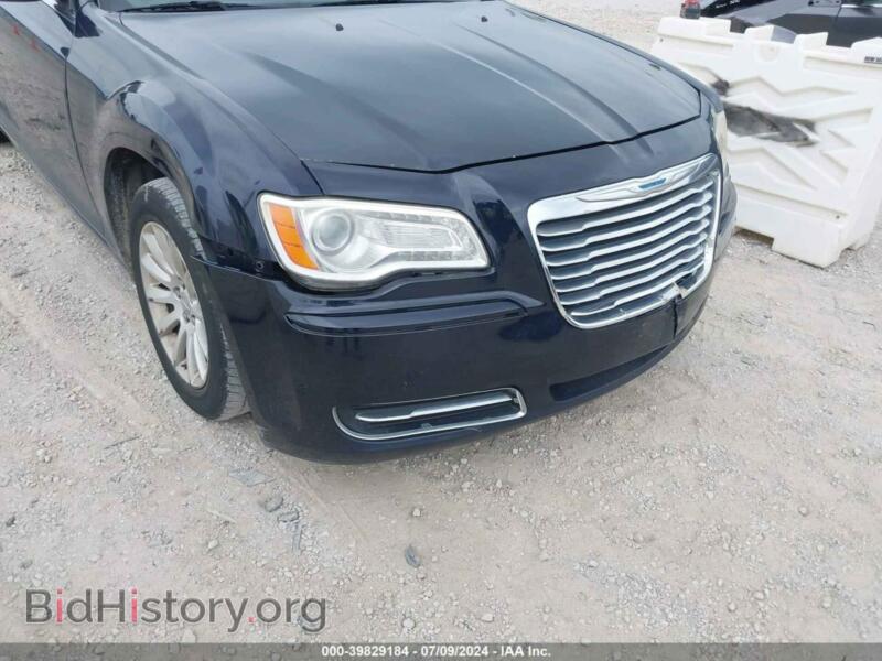 2012 Chrysler 300 (VIN 2C3CCAAG3CH144510) — фото 6 из 13