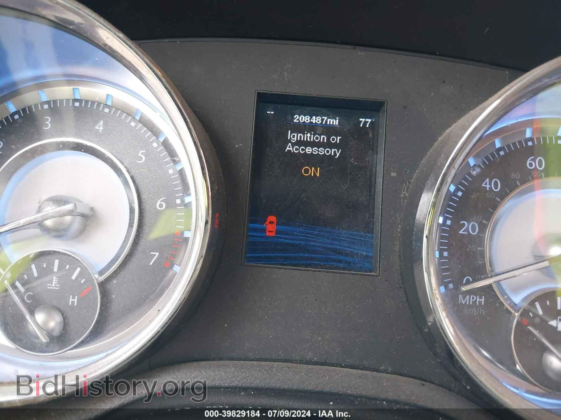 2012 CHRYSLER 300 - VIN: 2C3CCAAG3CH144510 - Фото 7