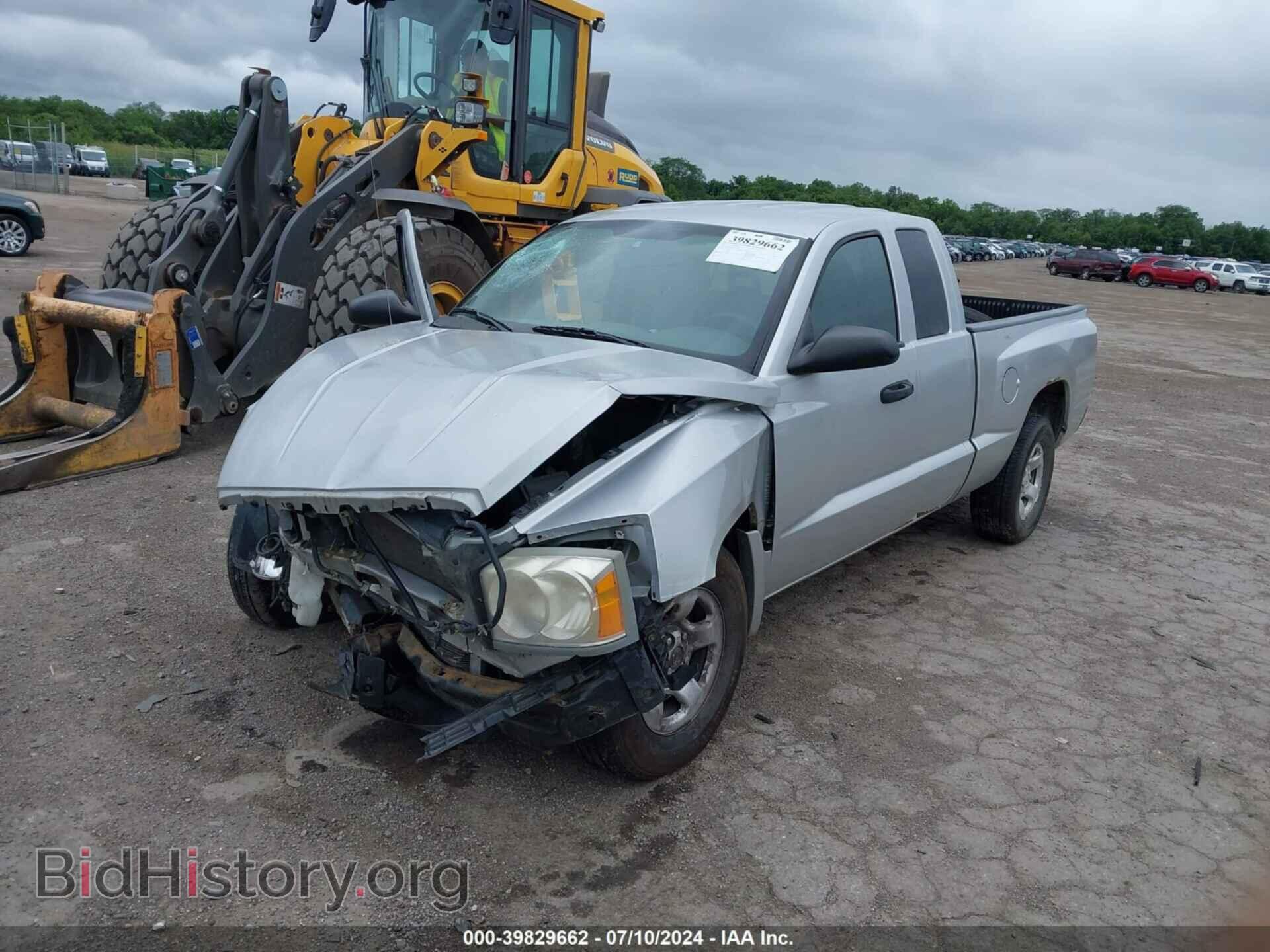 2005 DODGE DAKOTA - VIN: 1D7HE22KX5S309314 - Фото 2