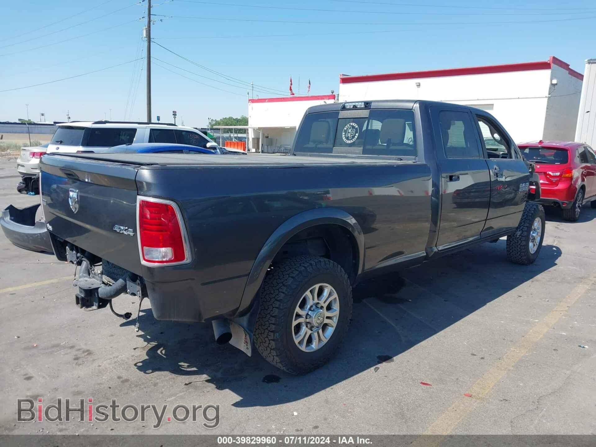 2018 RAM 2500 - VIN: 3C6UR5KL4JG366110 - Фото 4