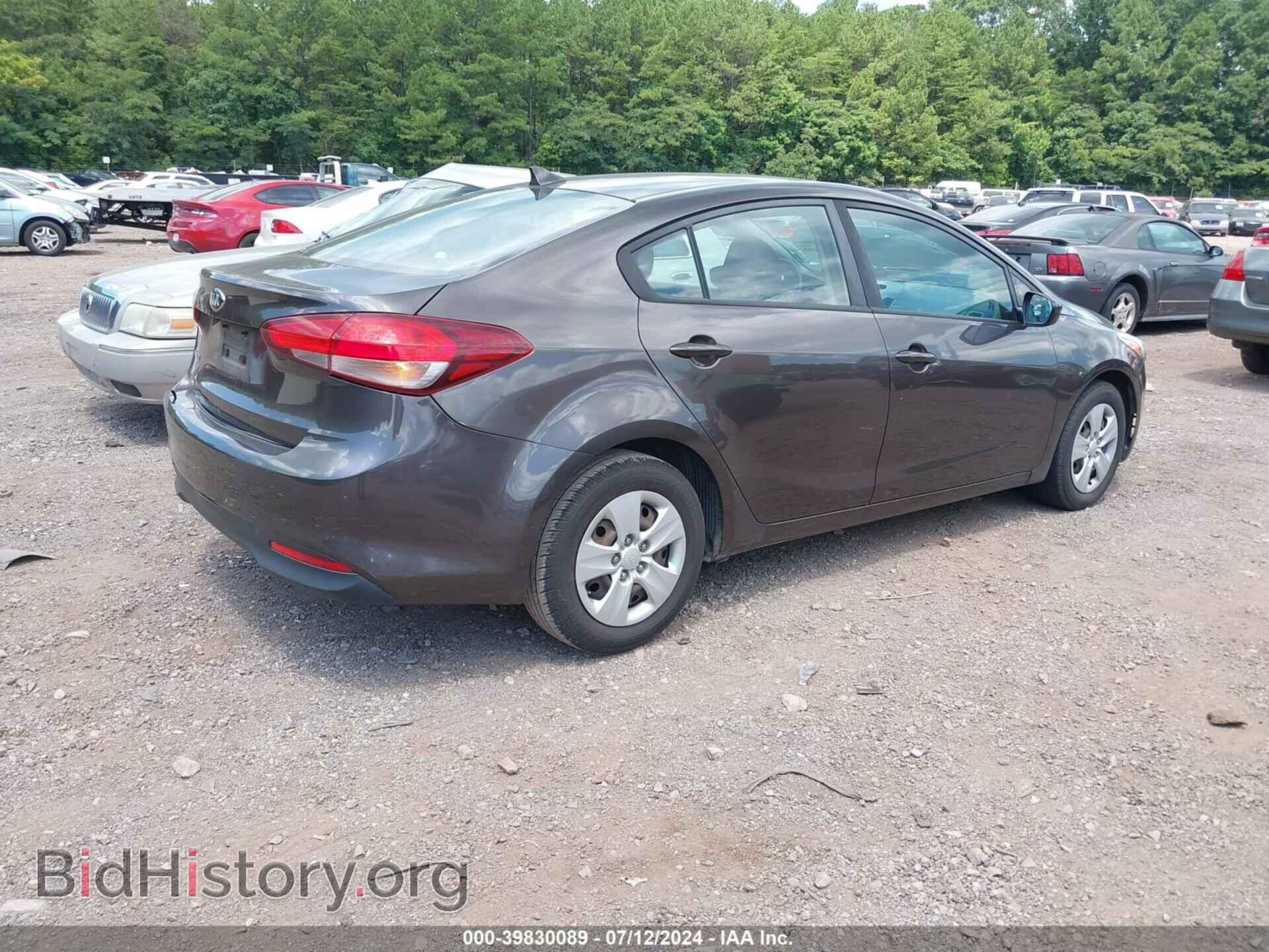 2017 KIA FORTE - VIN: 3KPFK4A79HE012674 - Фото 4