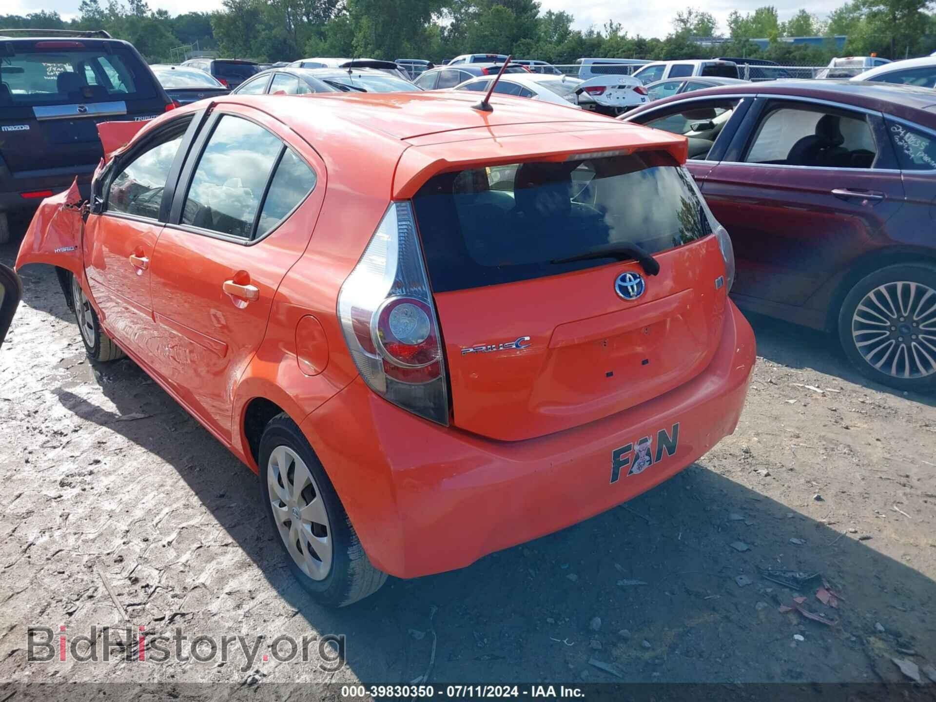 2013 TOYOTA PRIUS C - VIN: JTDKDTB35D1038457 - Фото 3