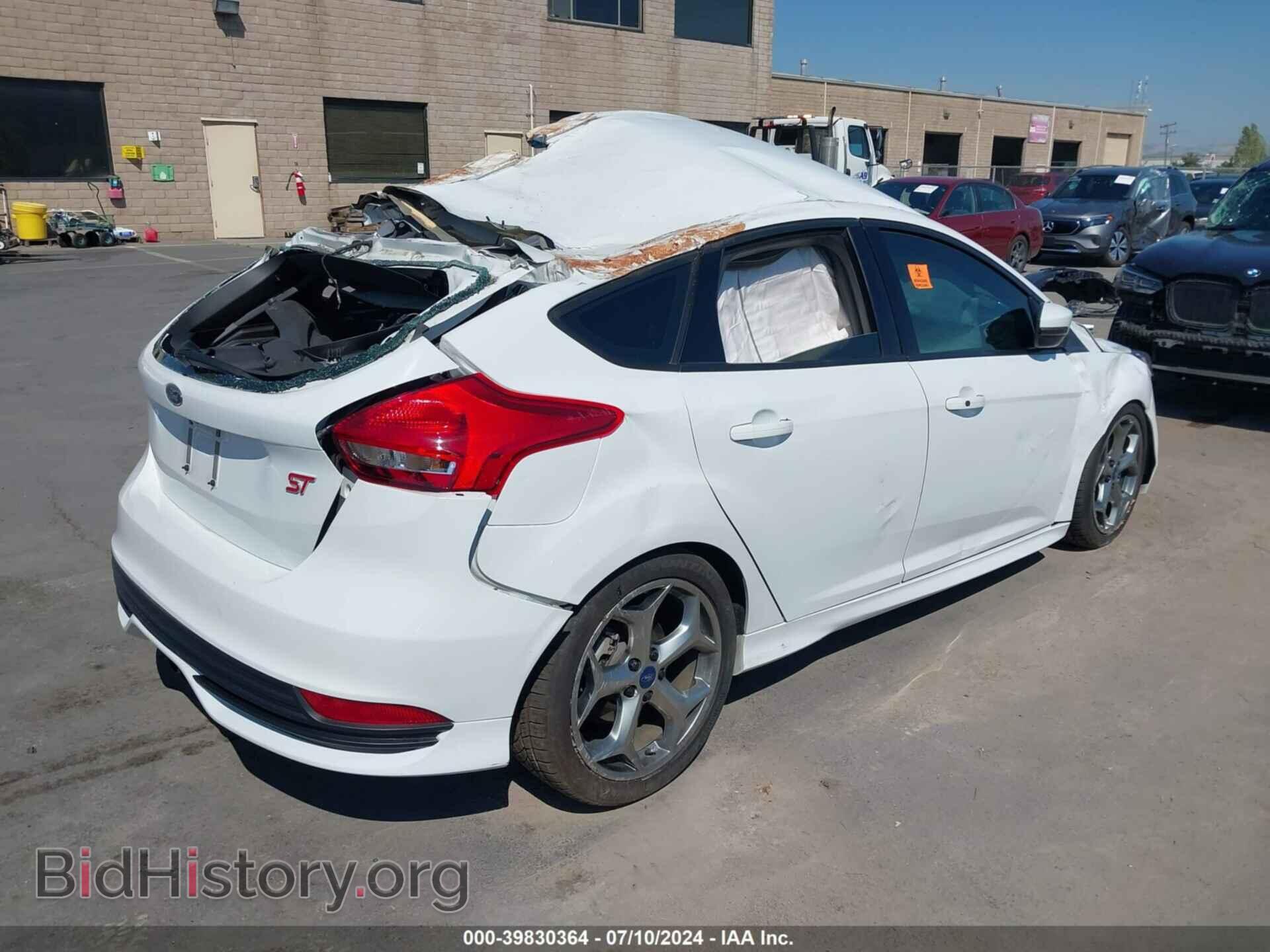 2017 FORD FOCUS ST - VIN: 1FADP3L90HL214916 - Фото 4