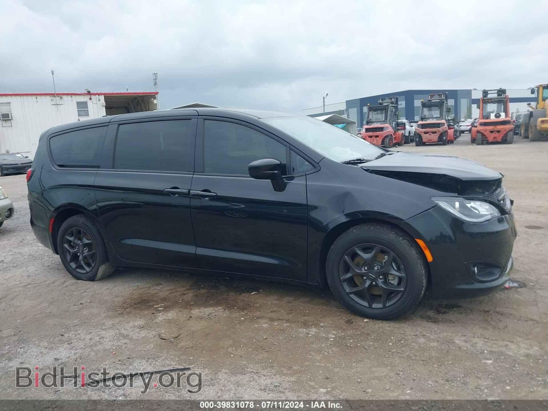 2020 CHRYSLER PACIFICA - VIN: 2C4RC1FG9LR123251 - Фото 13