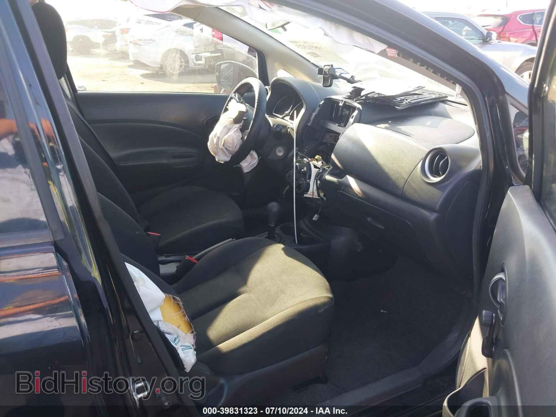 2015 NISSAN VERSA NOTE - VIN: 3N1CE2CP0FL411190 - Photo 5