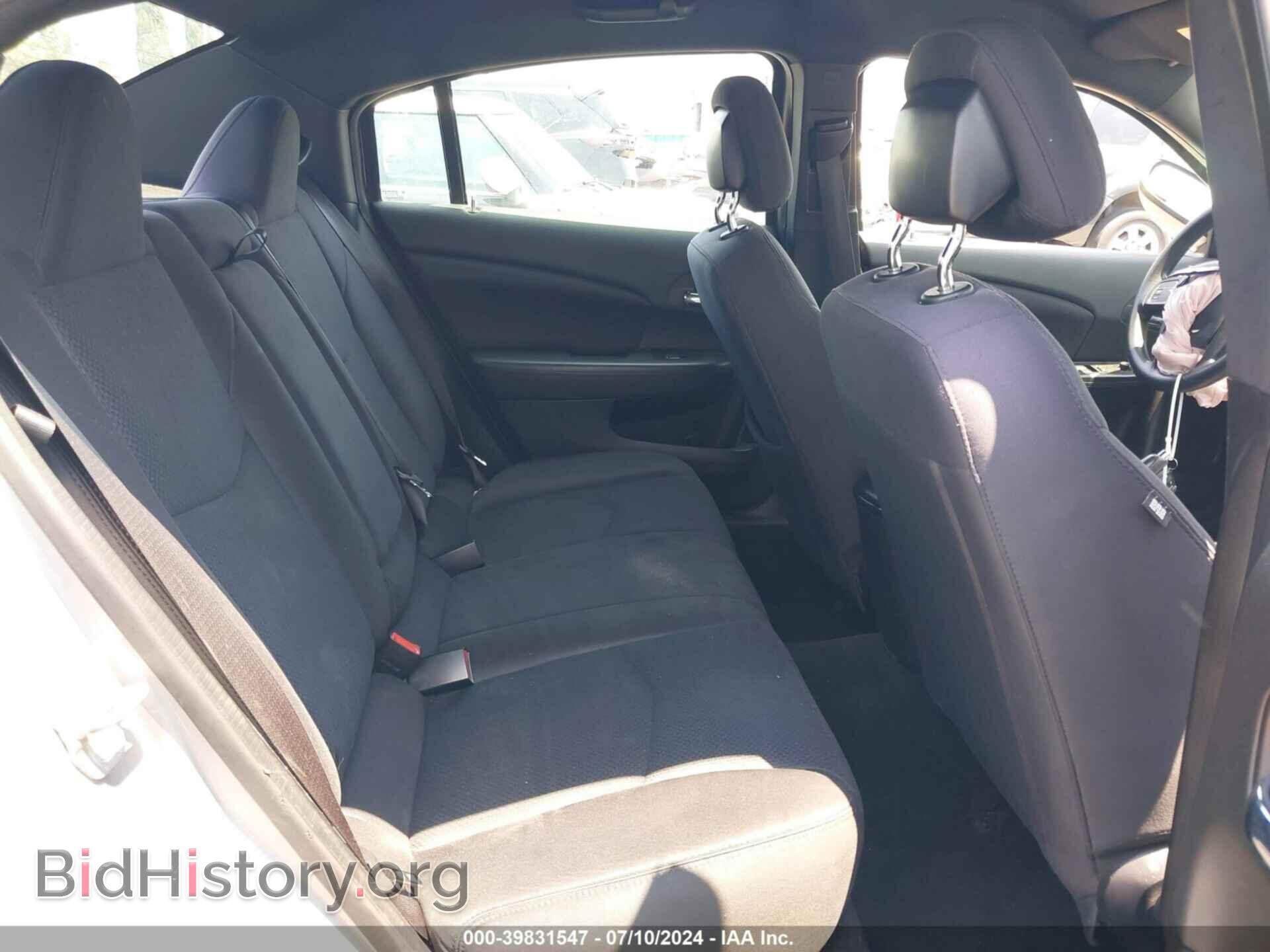 2014 CHRYSLER 200 - VIN: 1C3CCBAB8EN205158 - Фото 8