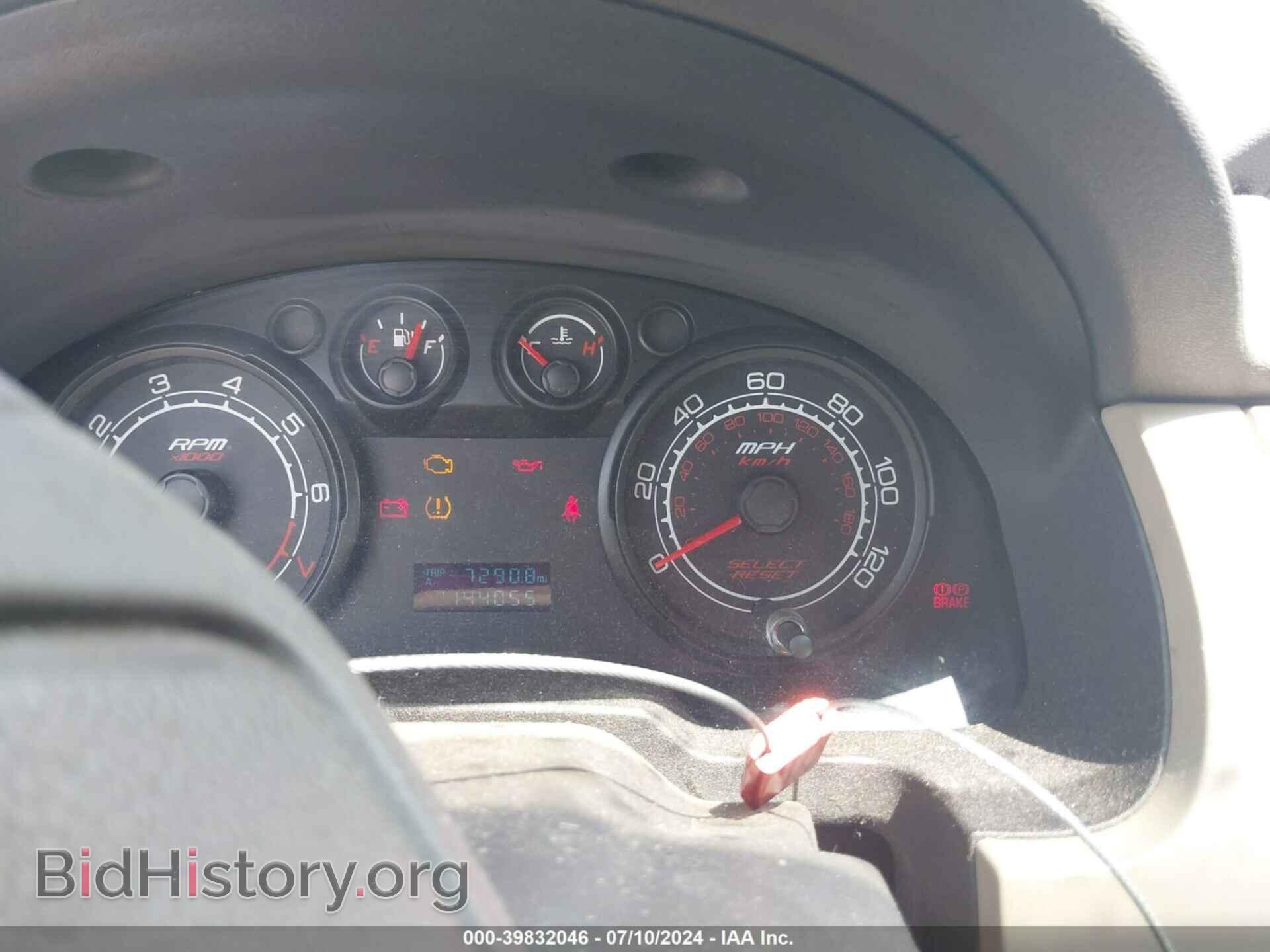 2008 FORD FOCUS - VIN: 1FAHP32N38W189945 - Фото 7