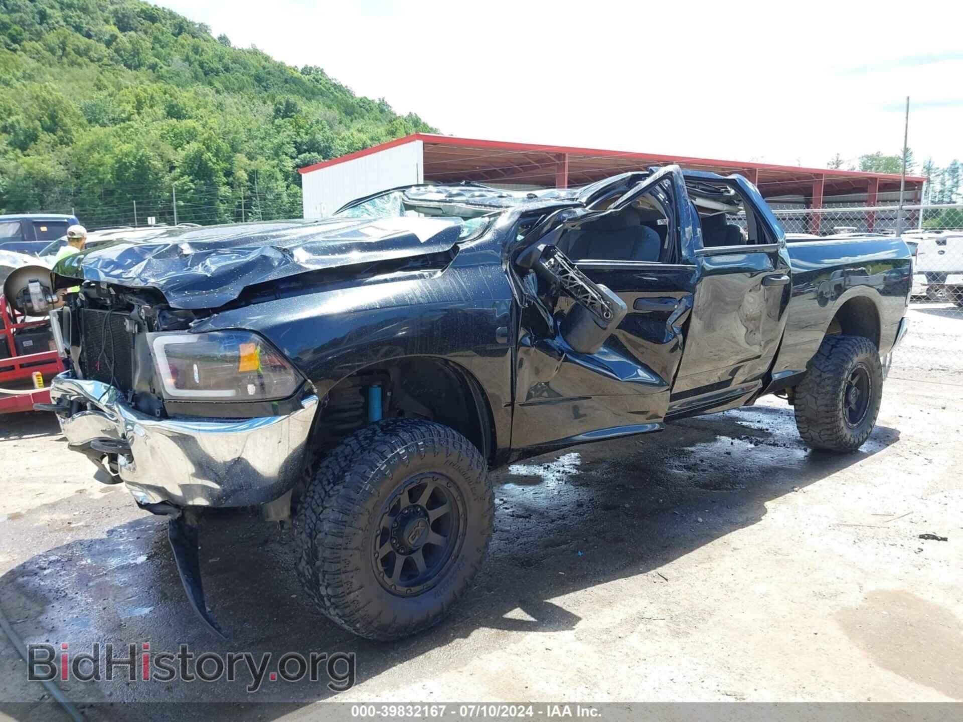2018 RAM 2500 - VIN: 3C6UR5CL4JG189282 - Фото 2