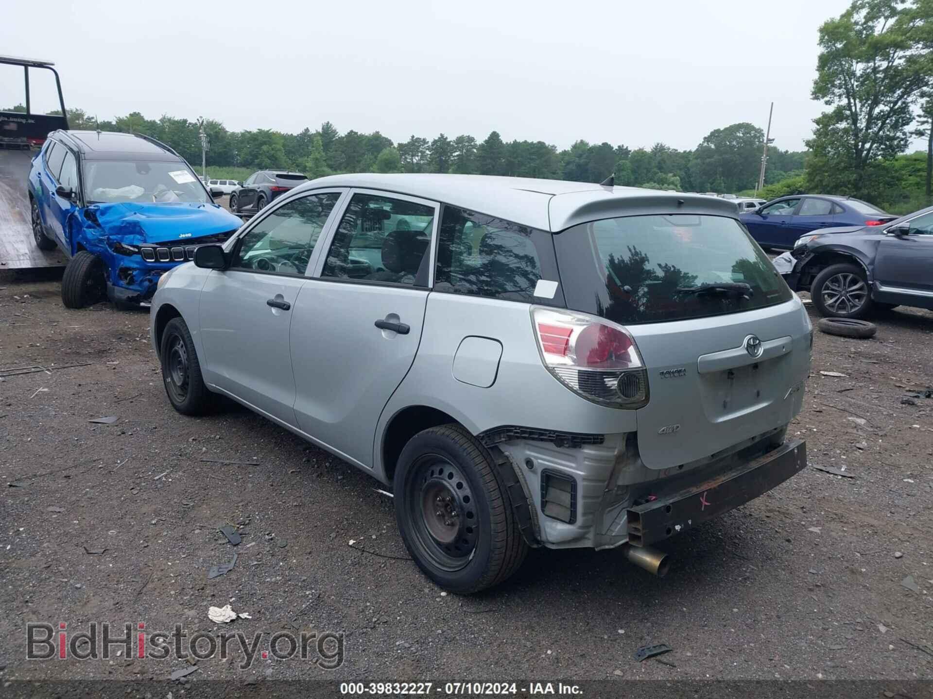 2006 TOYOTA MATRIX - VIN: 2T1LR32E26C561831 - Фото 3