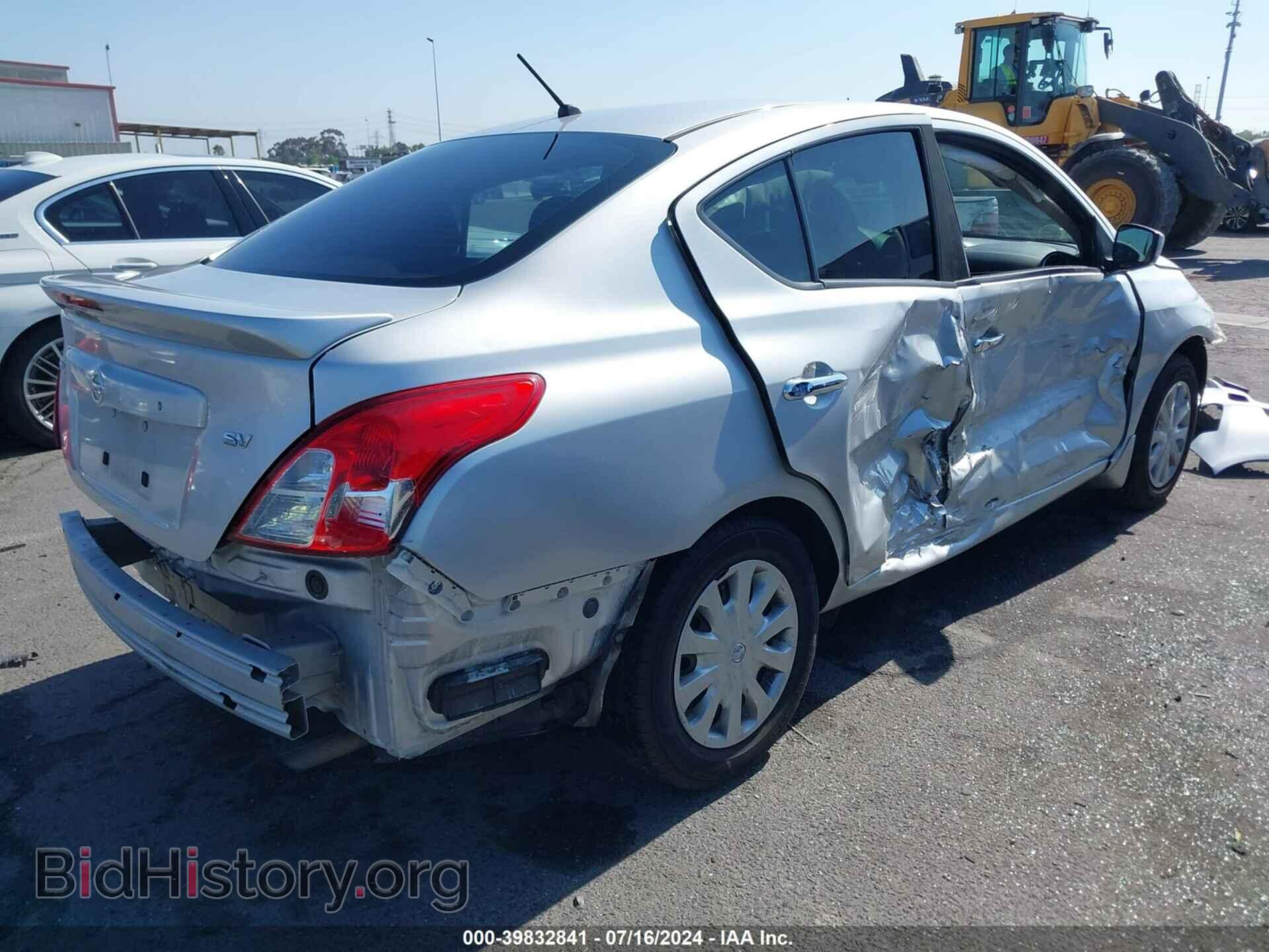 2017 NISSAN VERSA - VIN: 3N1CN7AP4HL843672 - Фото 4