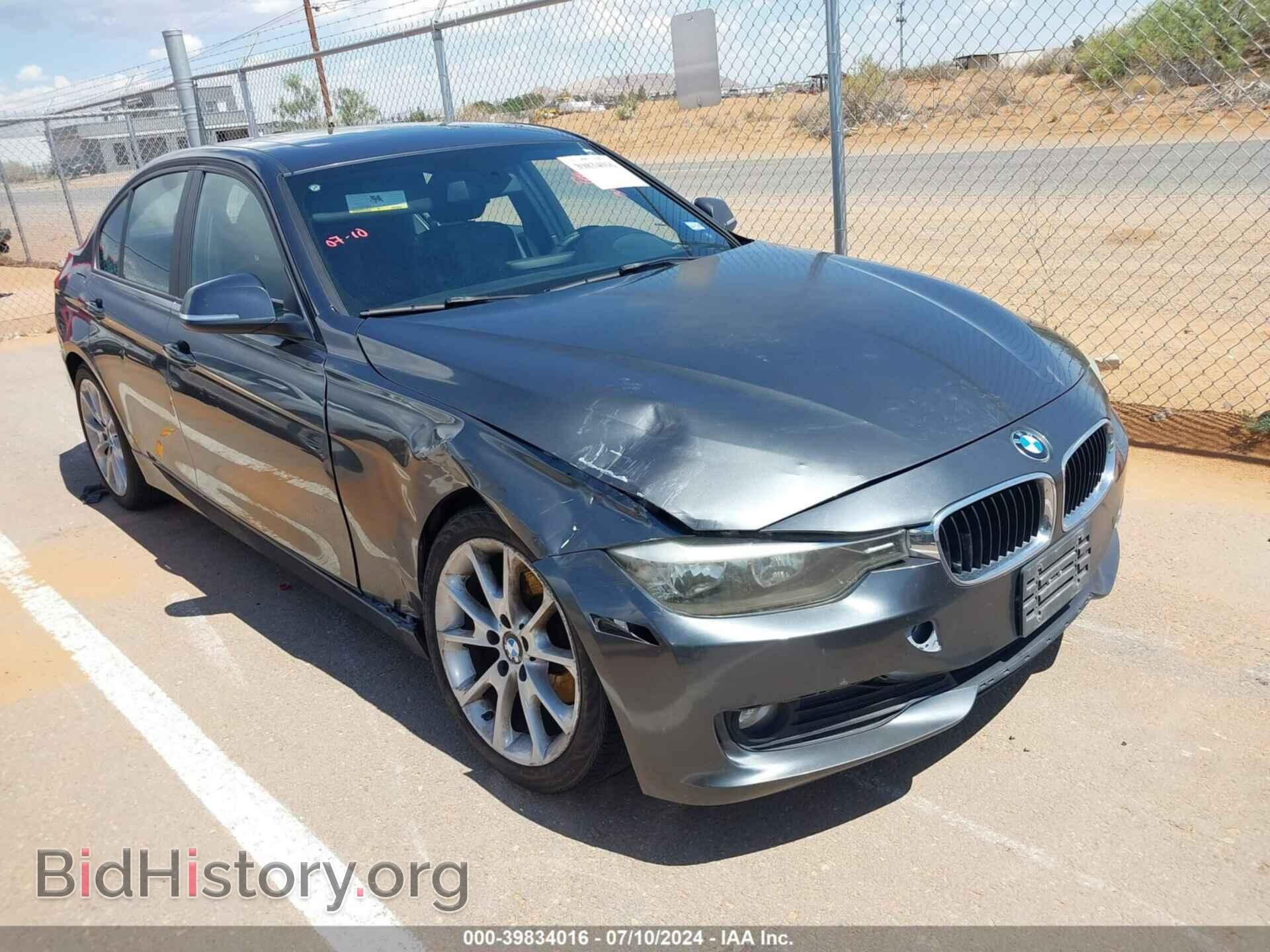 Фотография WBA3B1C59DK128149 - BMW 320I 2013