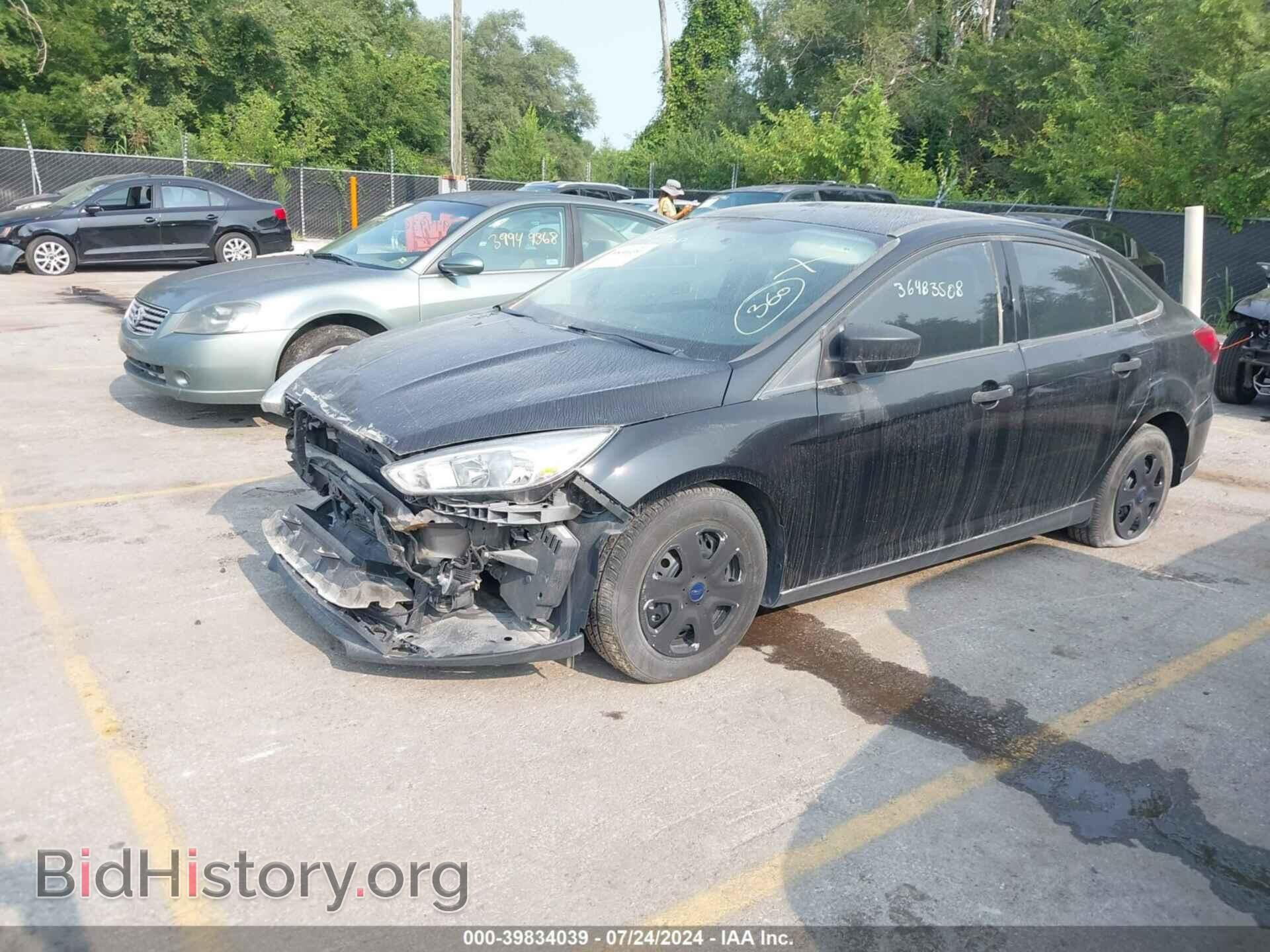 2017 FORD FOCUS - VIN: 1FADP3E24HL254058 - Photo 2