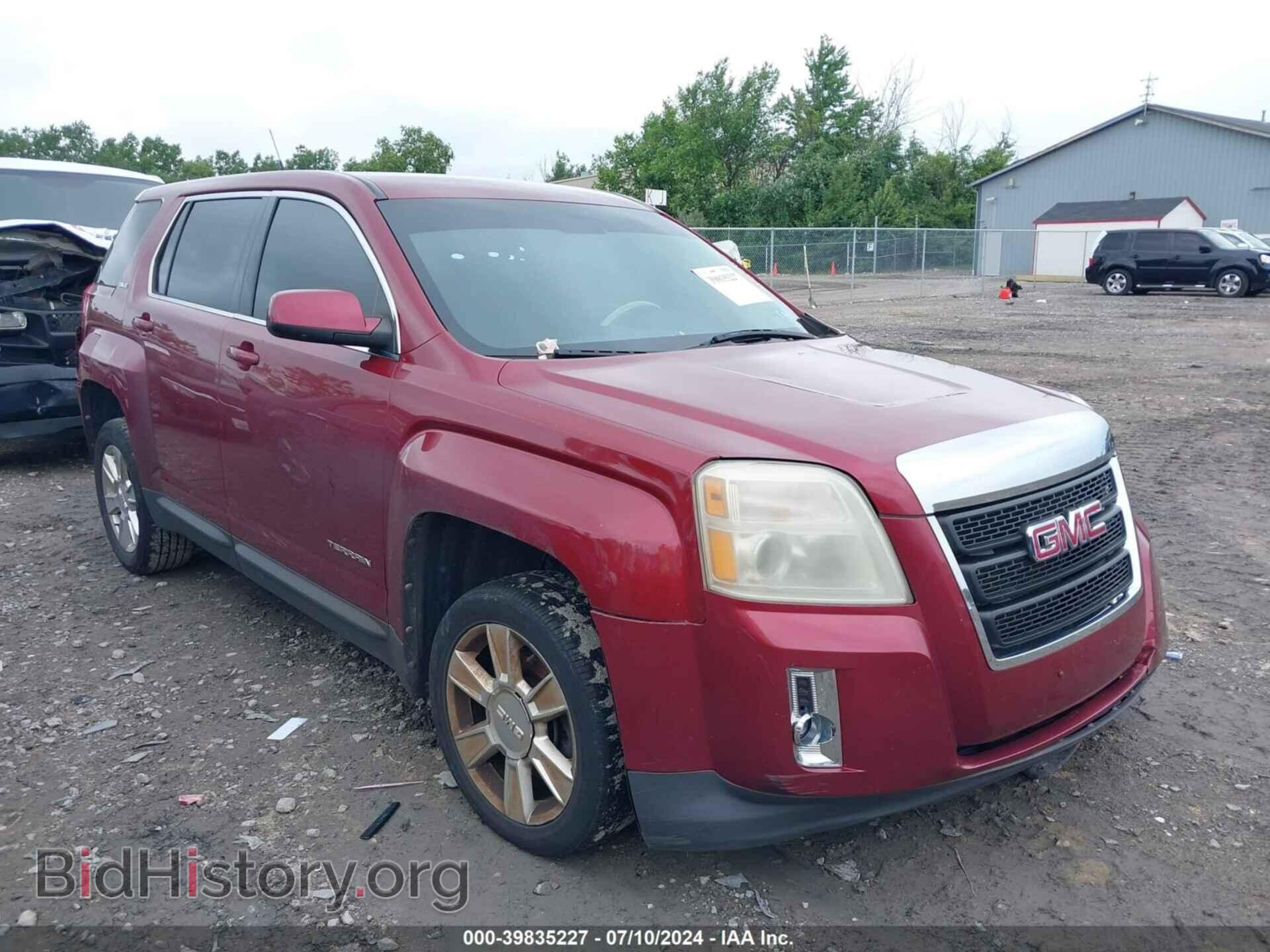 Фотография 2GKALMEK9C6278683 - GMC TERRAIN 2012