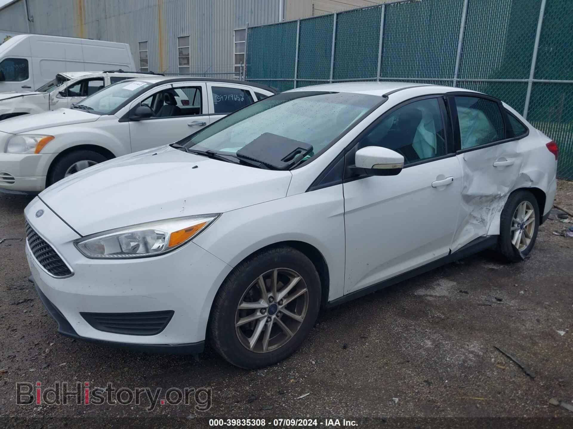 2016 FORD FOCUS - VIN: 1FADP3F22GL247493 - Фото 2