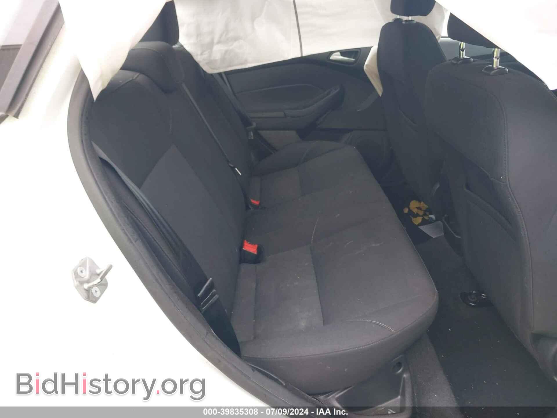 2016 FORD FOCUS - VIN: 1FADP3F22GL247493 - Фото 8