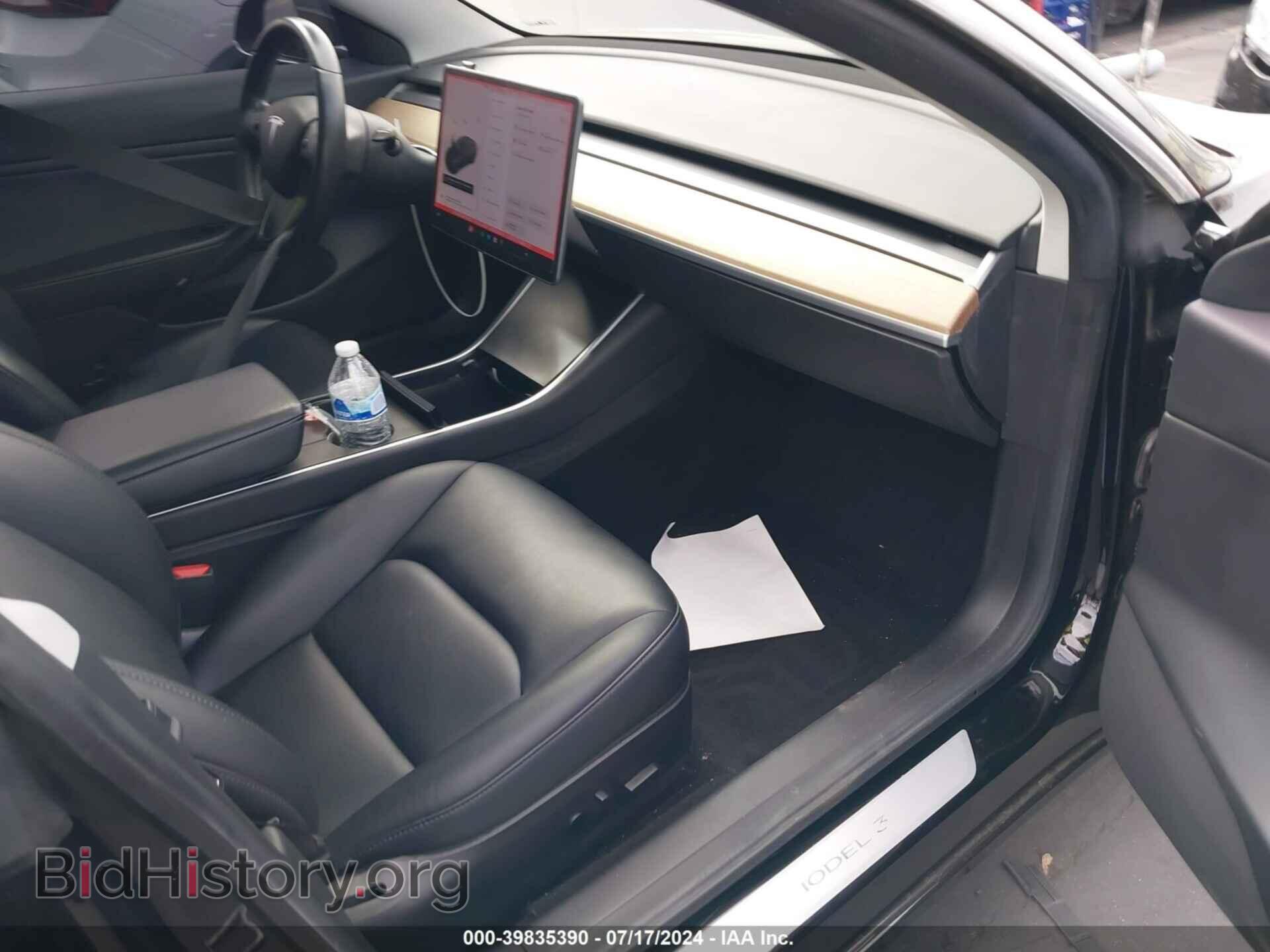 2019 TESLA MODEL 3 - VIN: 5YJ3E1EAXKF398750 - Фото 5