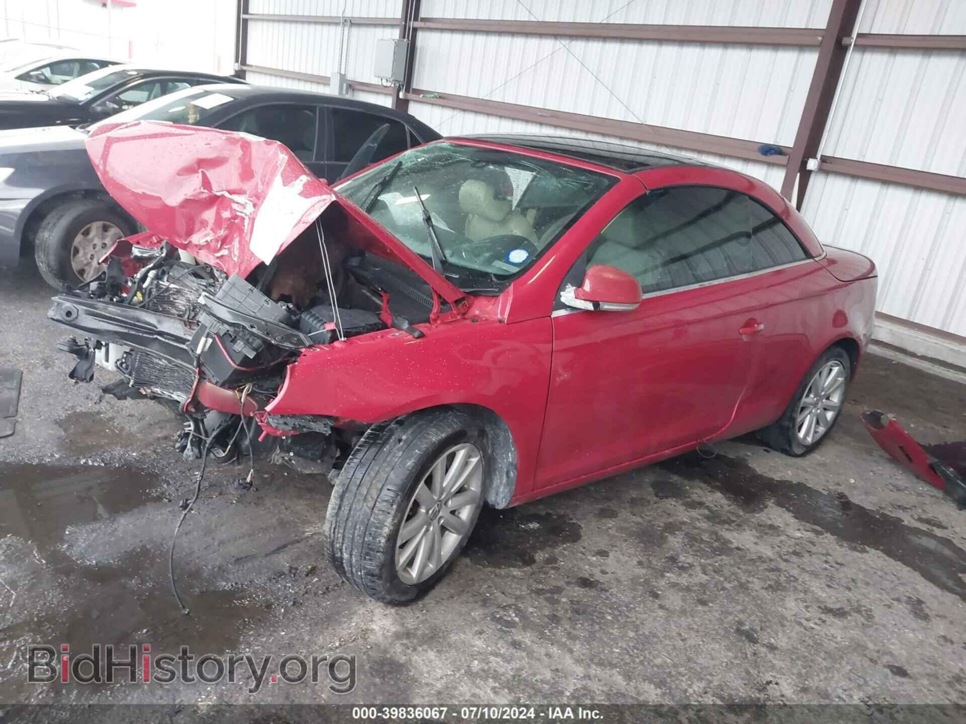 2007 VOLKSWAGEN EOS - VIN: WVWFA71F37V020372 - Фото 2