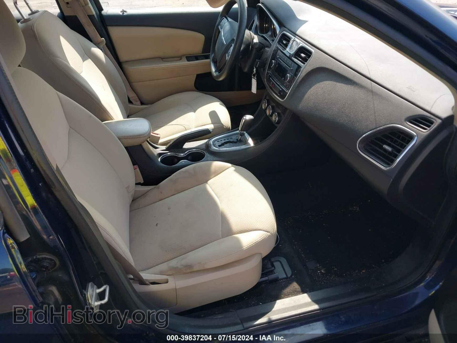 2014 CHRYSLER 200 - VIN: 1C3CCBAB0EN121724 - Фото 5