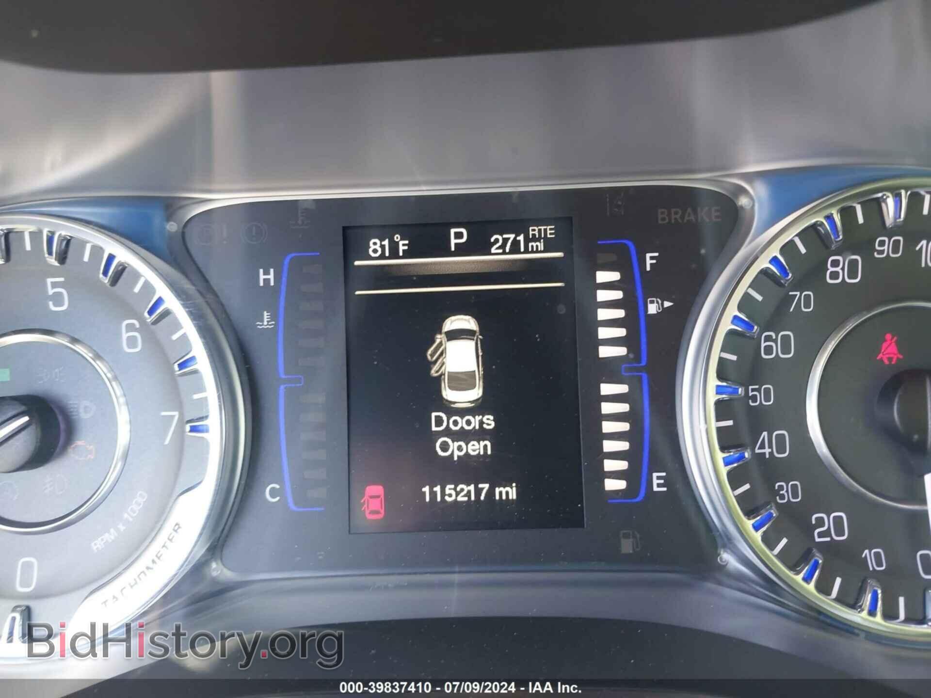 2015 CHRYSLER 200 - VIN: 1C3CCCAB9FN748185 - Фото 7