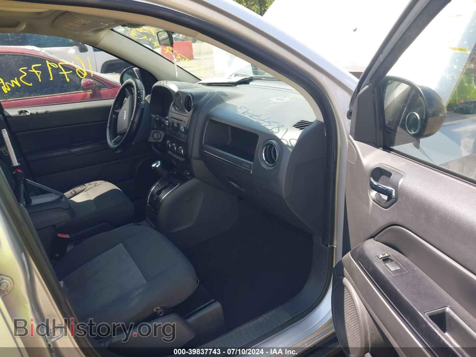 2010 JEEP COMPASS - VIN: 1J4NT4FA4AD653259 - Фото 5