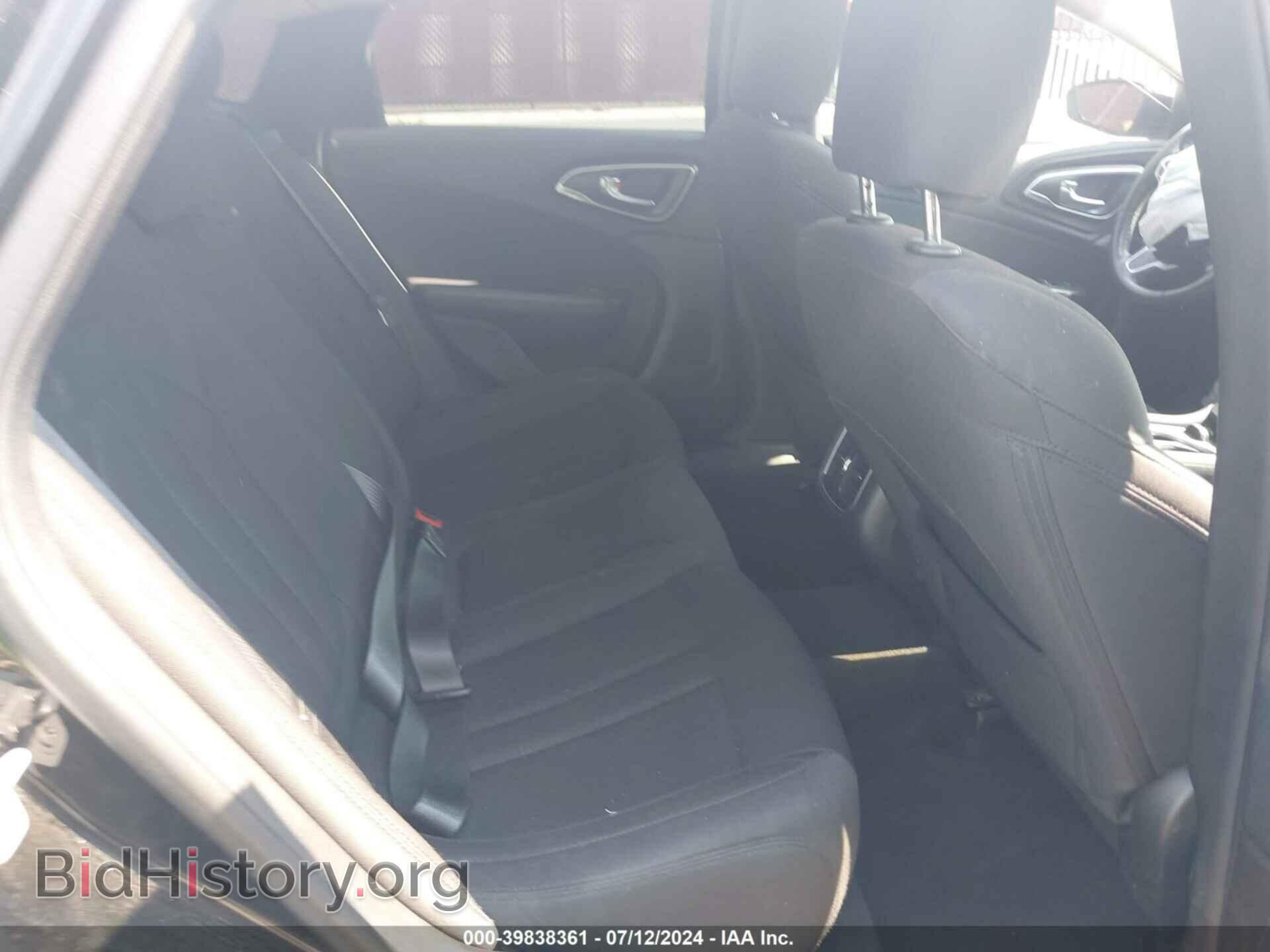 2015 CHRYSLER 200 - VIN: 1C3CCCAB4FN568094 - Фото 8