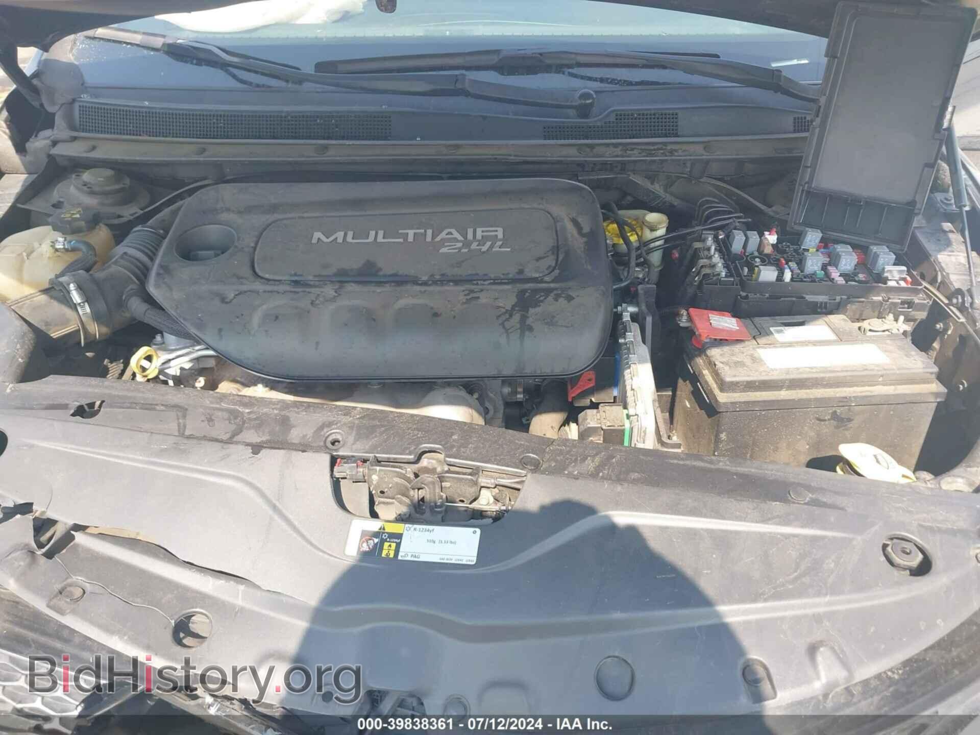 2015 CHRYSLER 200 - VIN: 1C3CCCAB4FN568094 - Фото 10