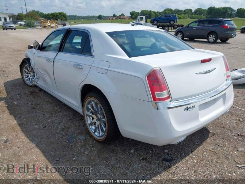 2012 Chrysler 300 (VIN 2C3CCACGXCH242334) — фото 3 из 11