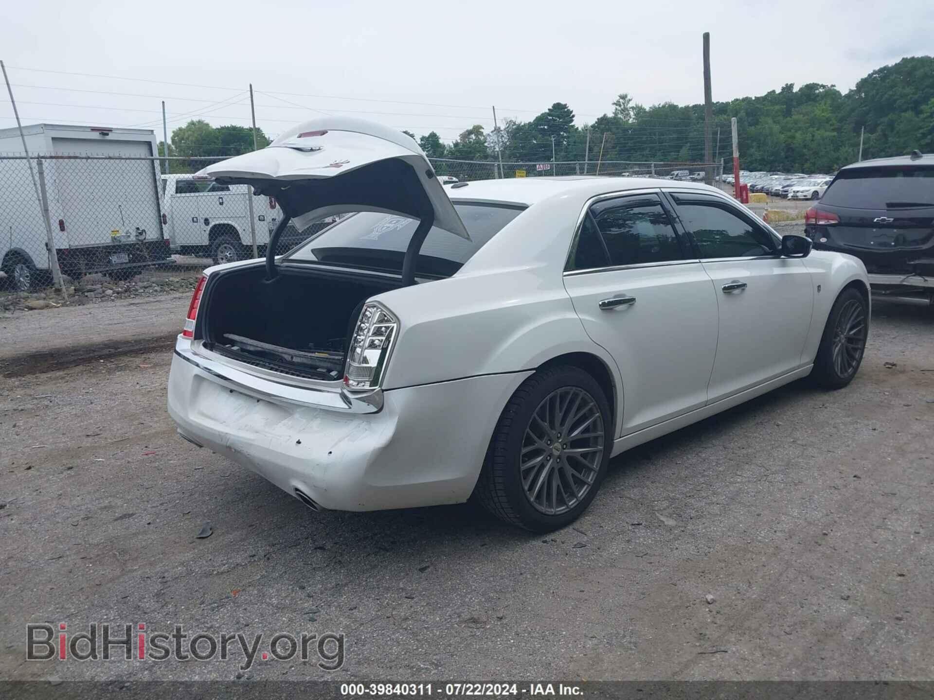 2013 CHRYSLER 300 - VIN: 2C3CCAAG7DH735442 - Фото 4