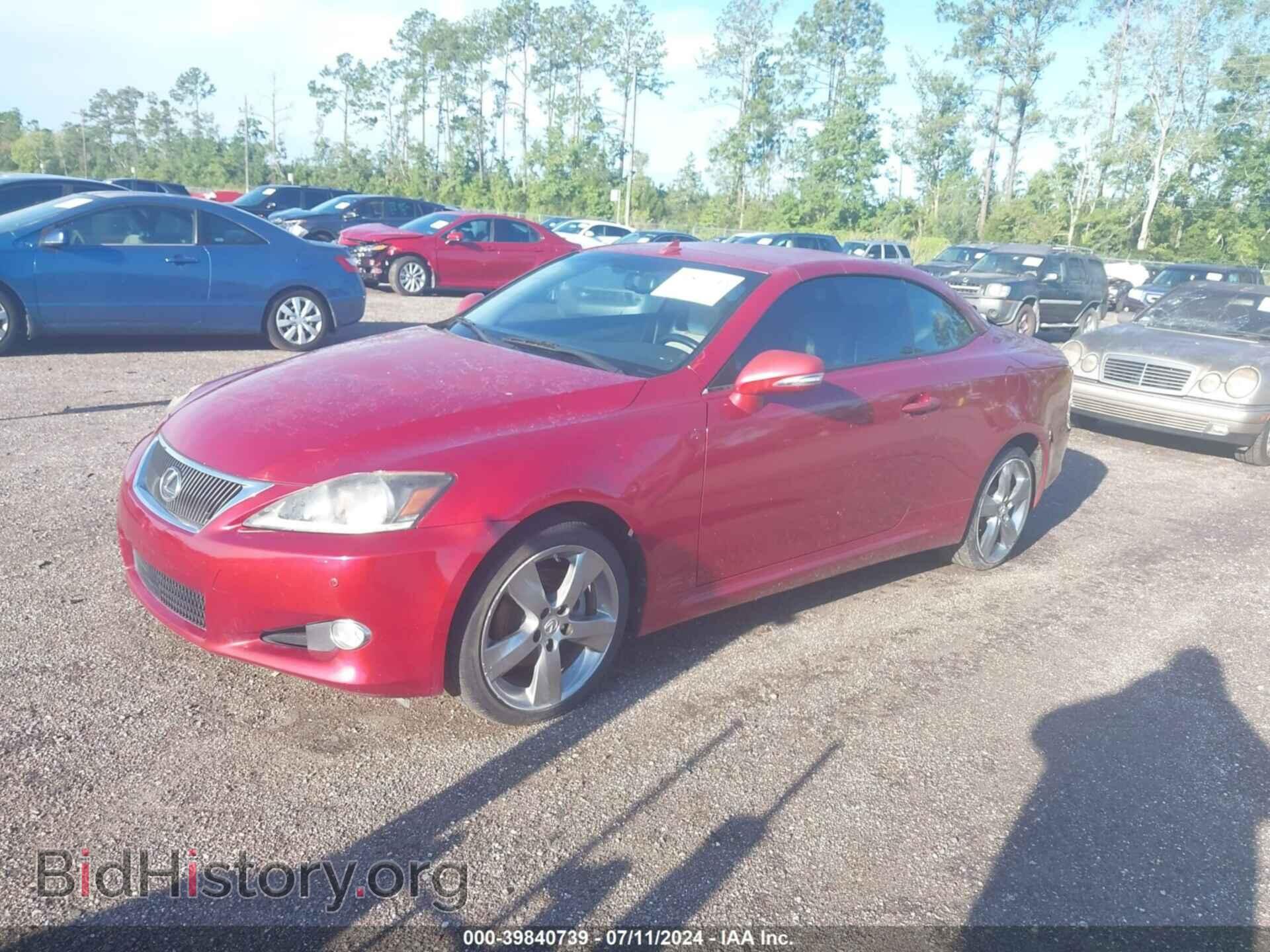 2011 LEXUS IS 250C - VIN: JTHFF2C26B2515947 - Фото 2