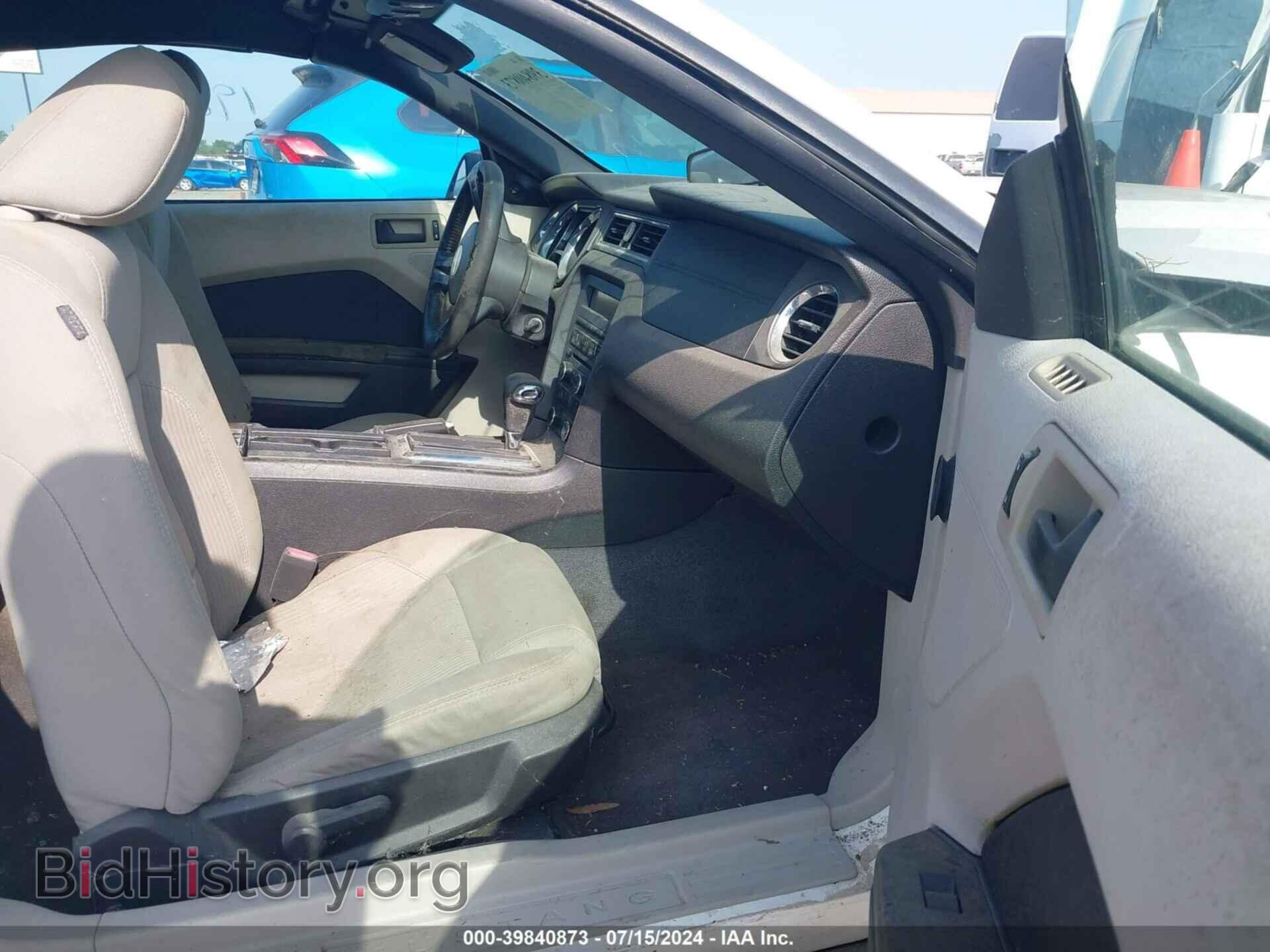 2011 FORD MUSTANG - VIN: 1ZVBP8EM8B5163576 - Фото 5