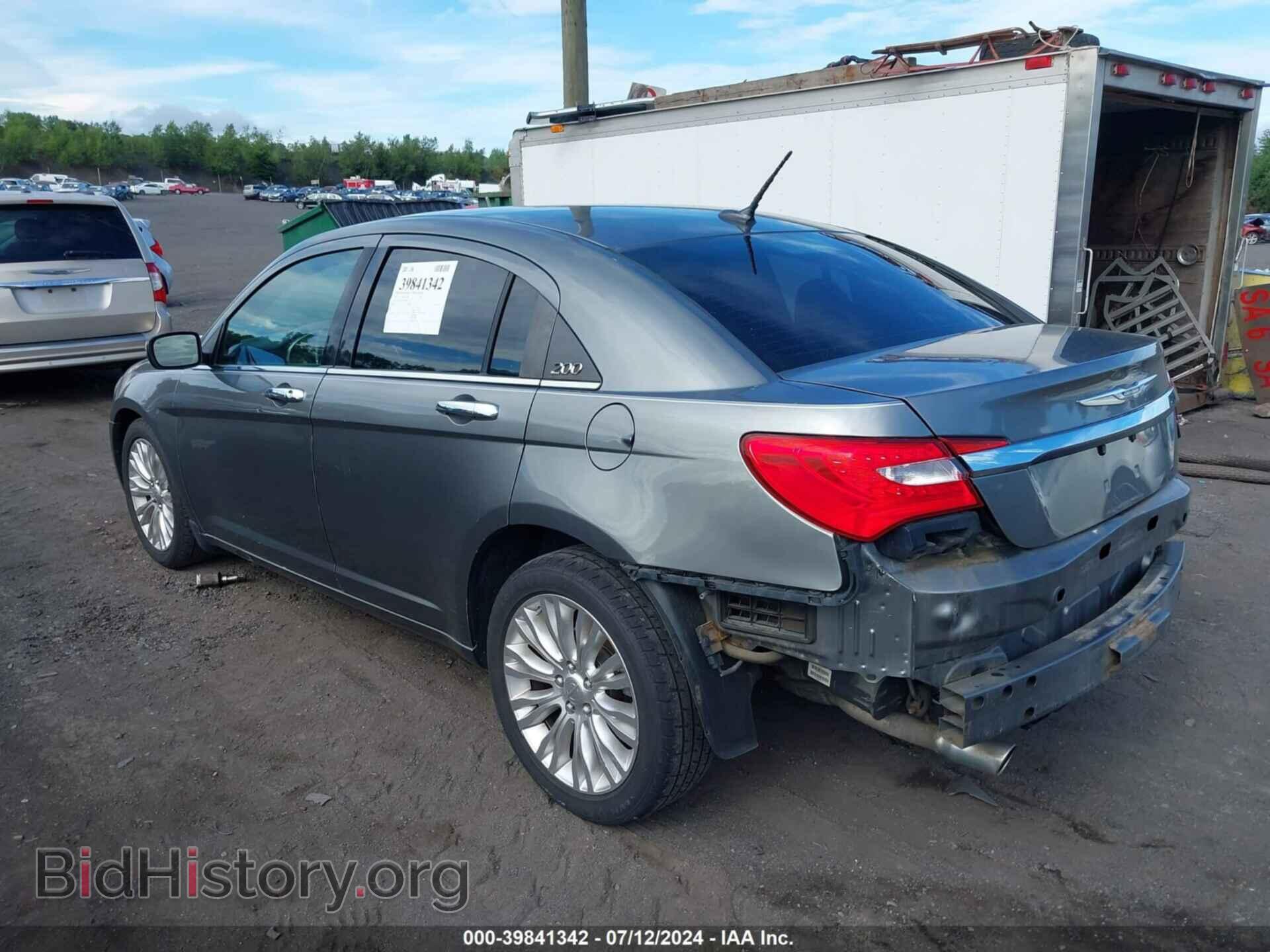 2011 CHRYSLER 200 - VIN: 1C3BC2FG9BN618556 - Фото 3