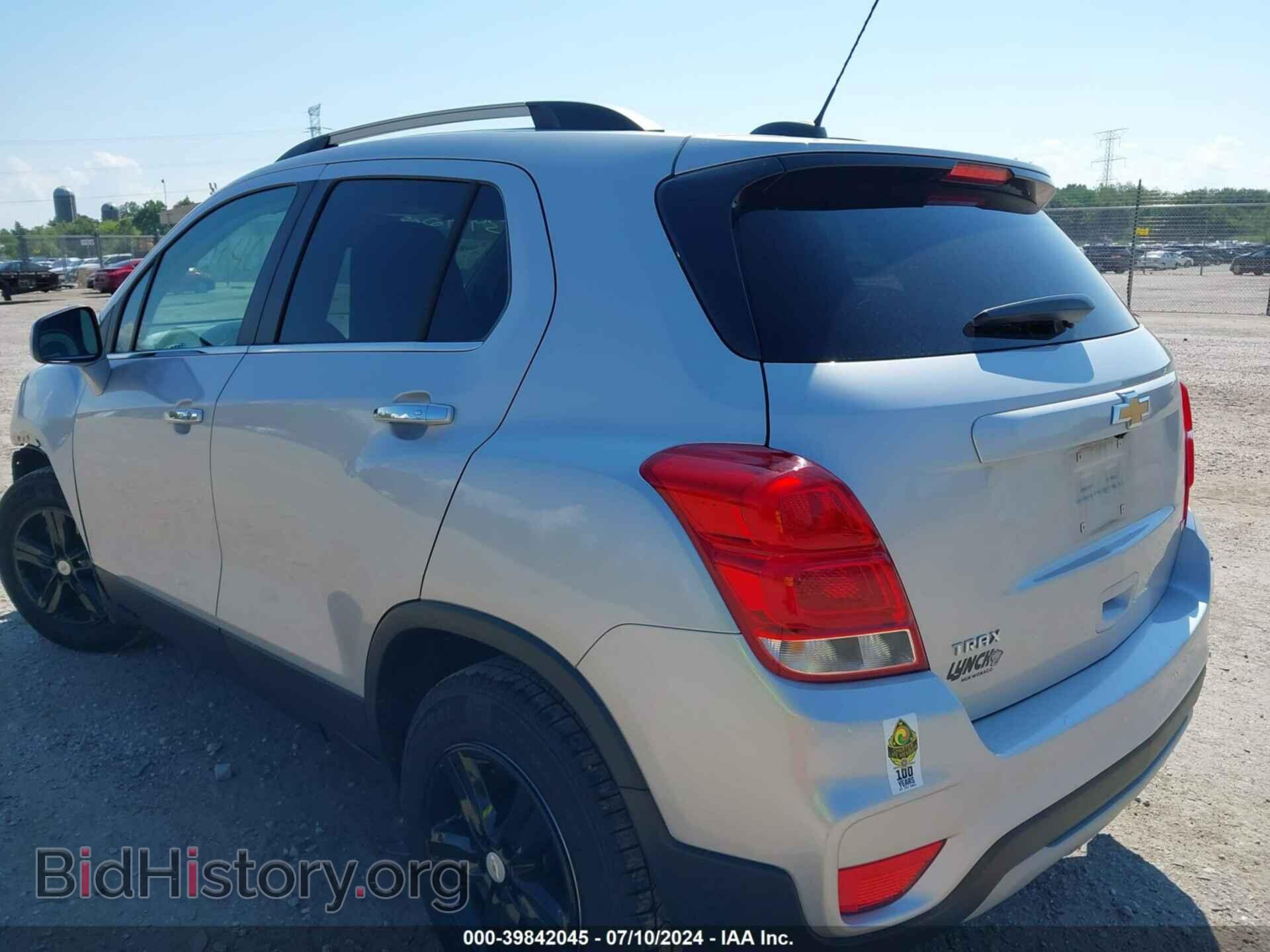 2018 CHEVROLET TRAX - VIN: KL7CJLSB6JB675719 - Фото 3