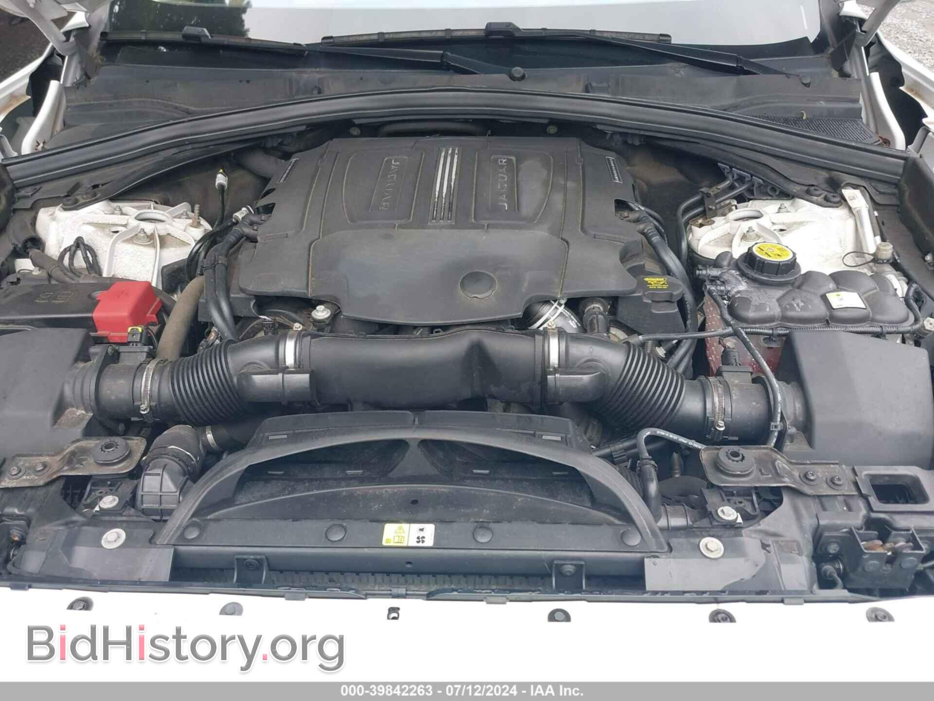 2017 JAGUAR F-PACE - VIN: SADCJ2BV7HA056445 - Фото 10