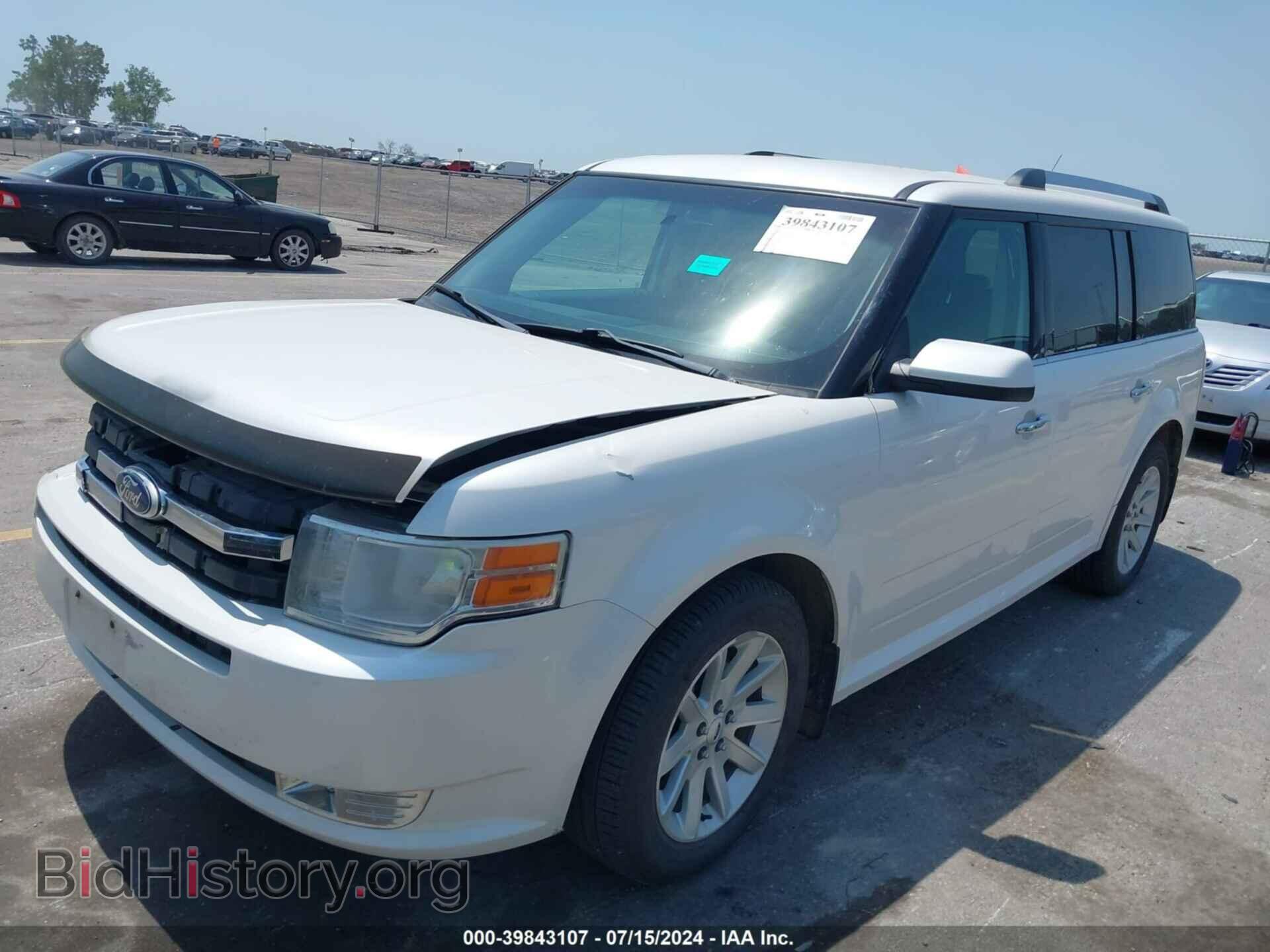 2011 FORD FLEX - VIN: 2FMGK5CCXBBD31211 - Photo 2