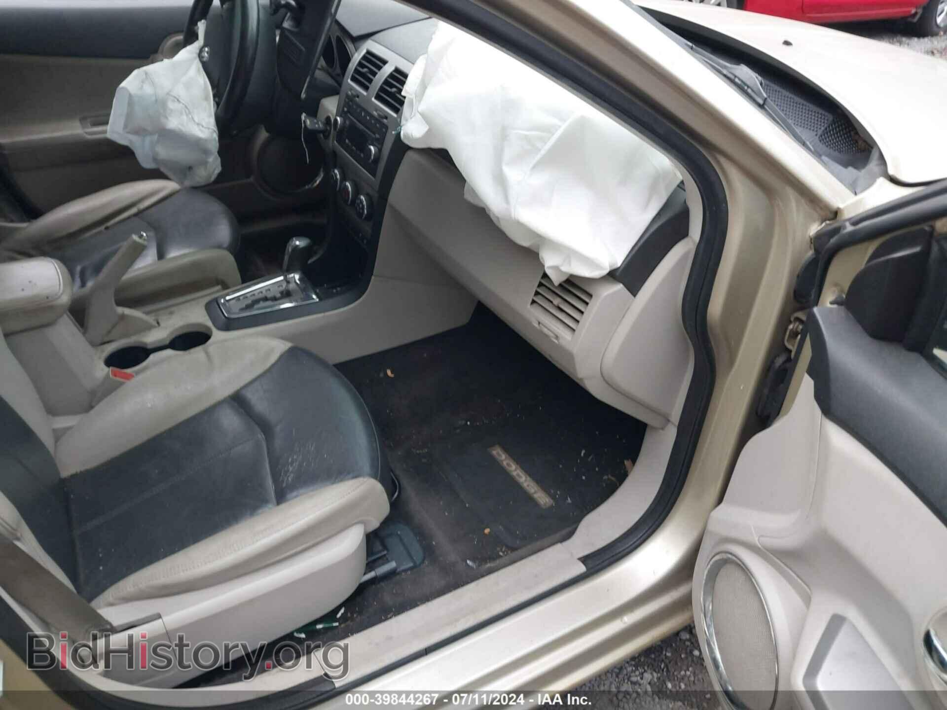 2010 DODGE AVENGER - VIN: 1B3CC5FB2AN146237 - Photo 5