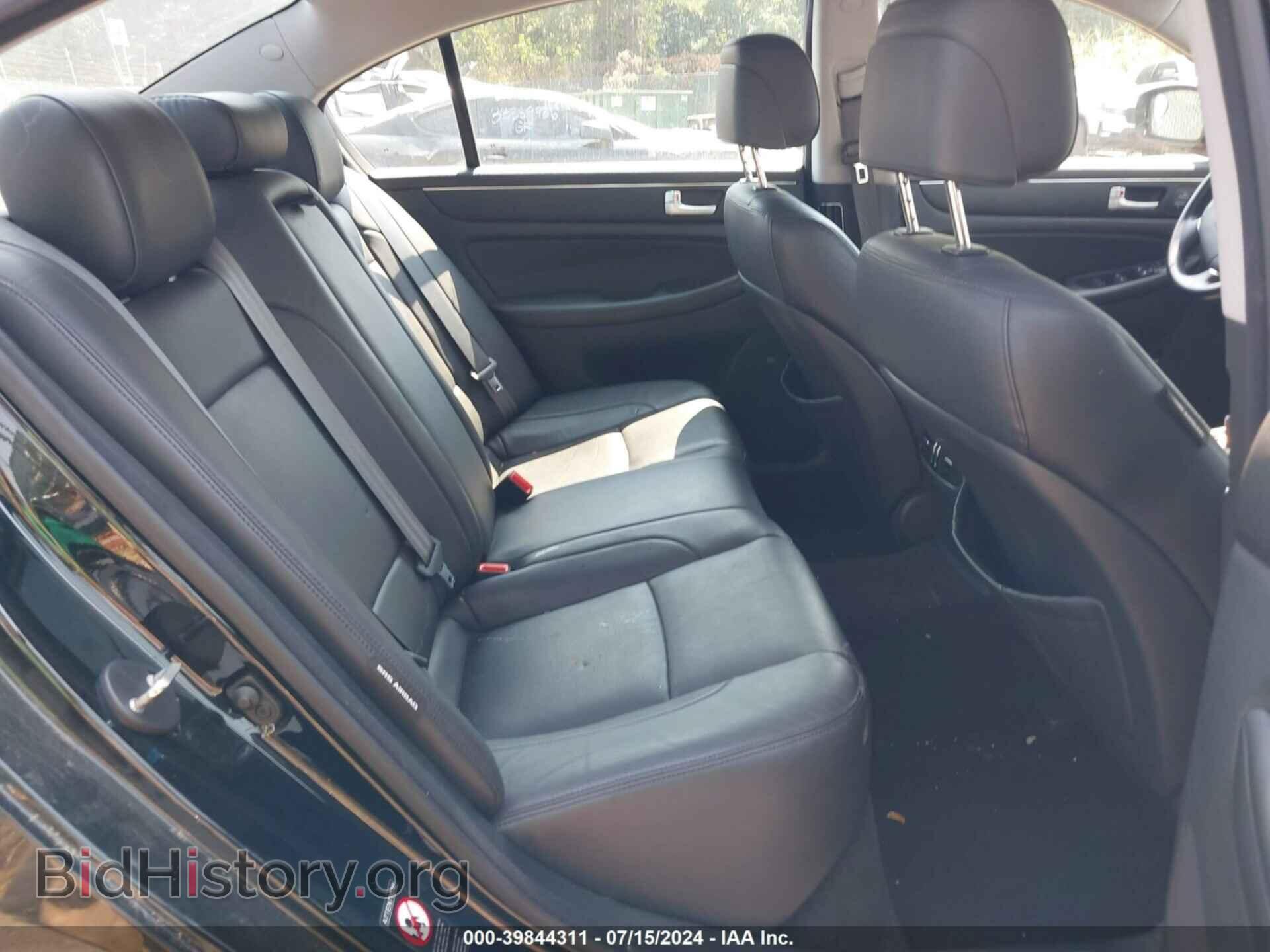 2012 HYUNDAI GENESIS - VIN: KMHGC4DH4CU184073 - Фото 8