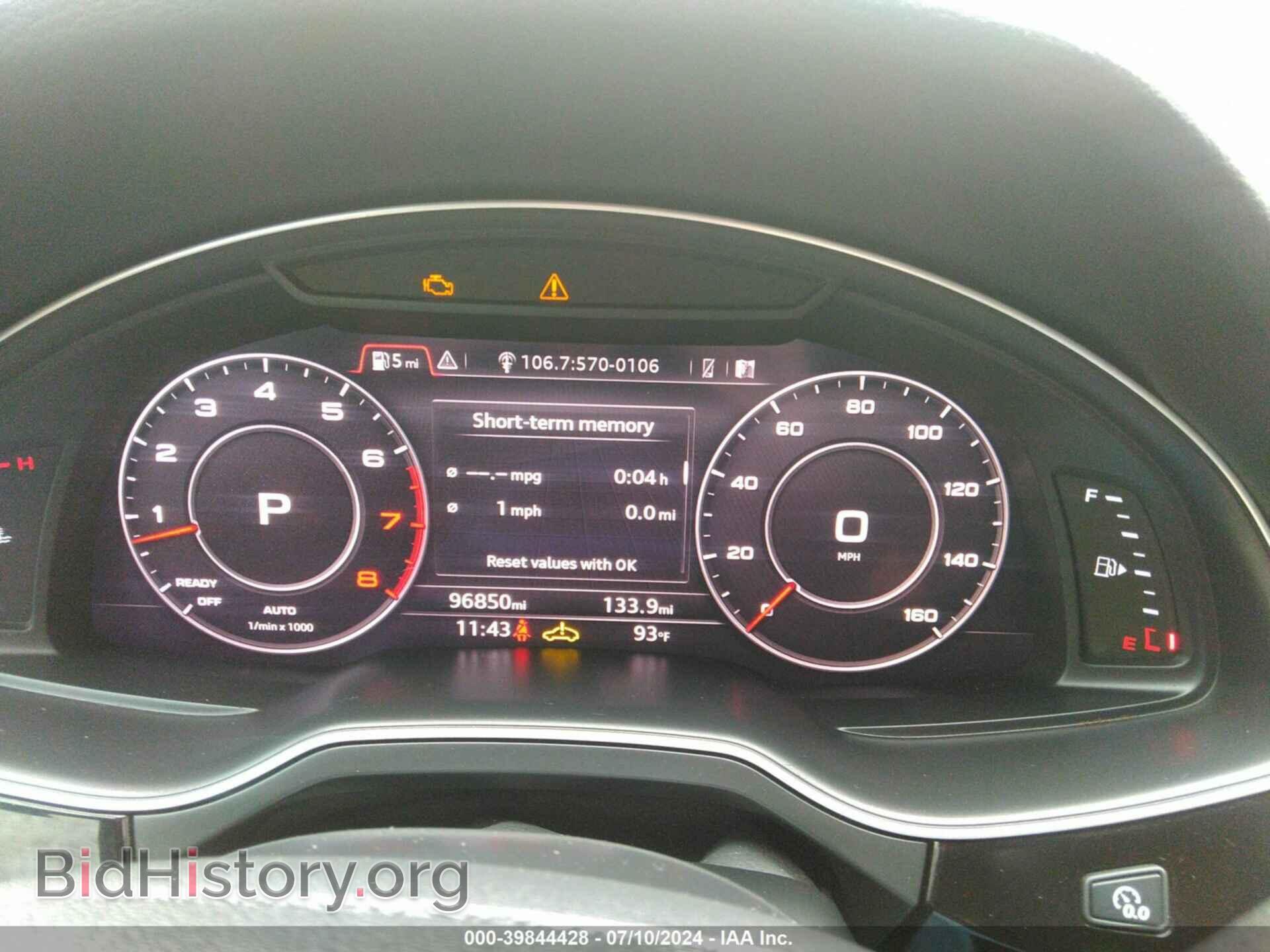 2018 AUDI Q7 - VIN: WA1LAAF77JD049916 - Фото 7