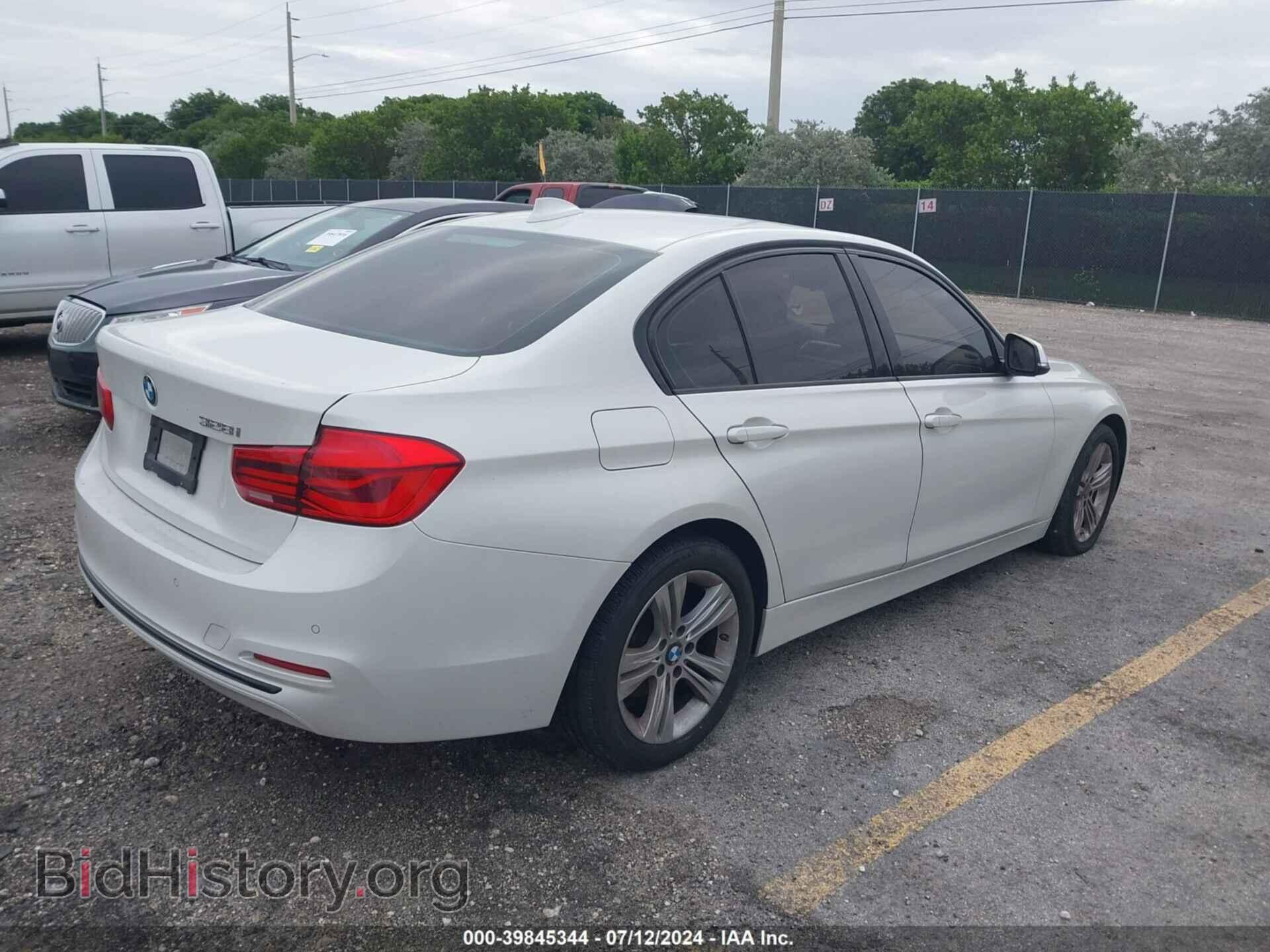 2016 BMW 328I - VIN: WBA8E9G52GNT45129 - Фото 4