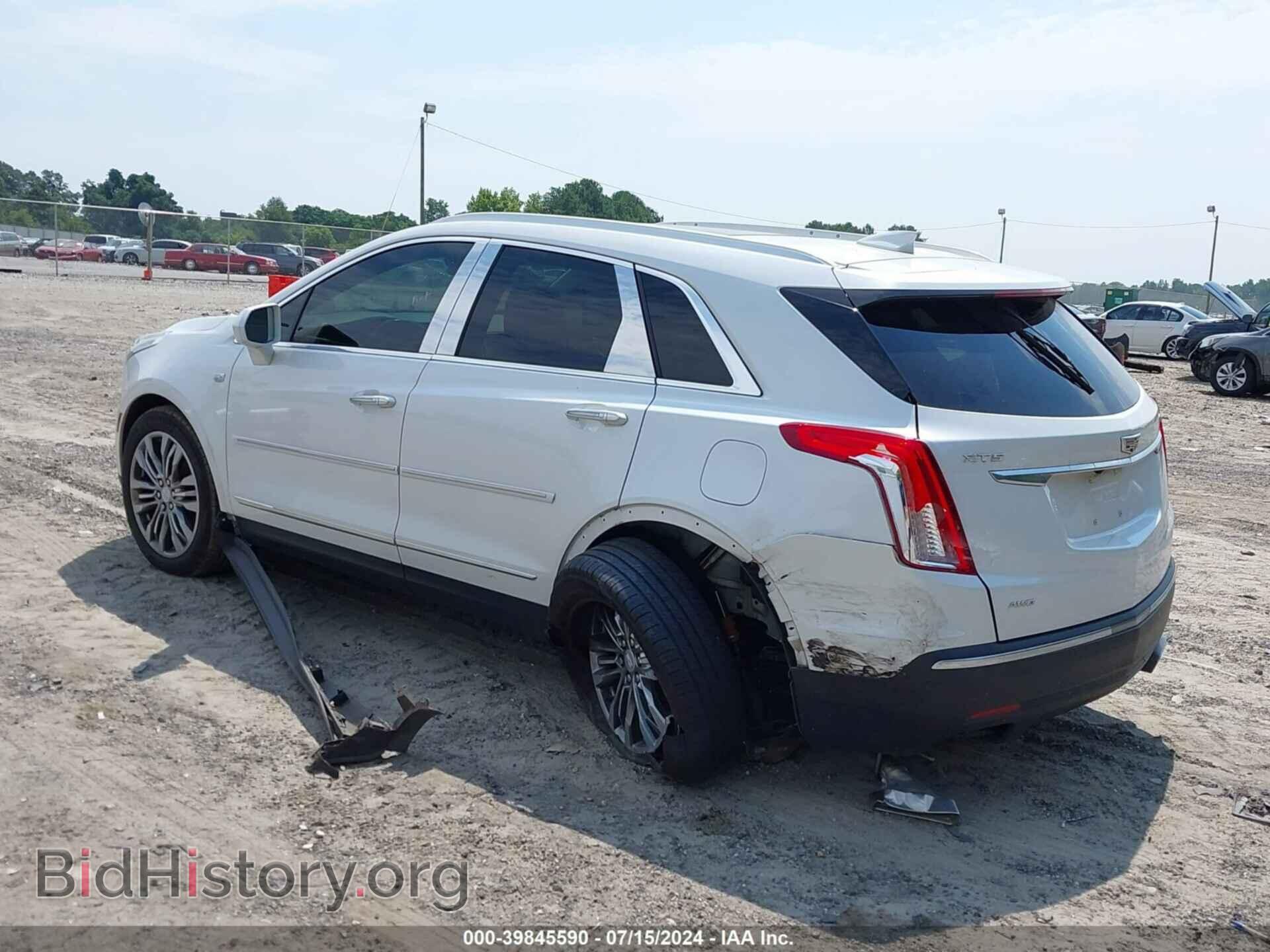 2018 CADILLAC XT5 - VIN: 1GYKNFRS2JZ213914 - Фото 3