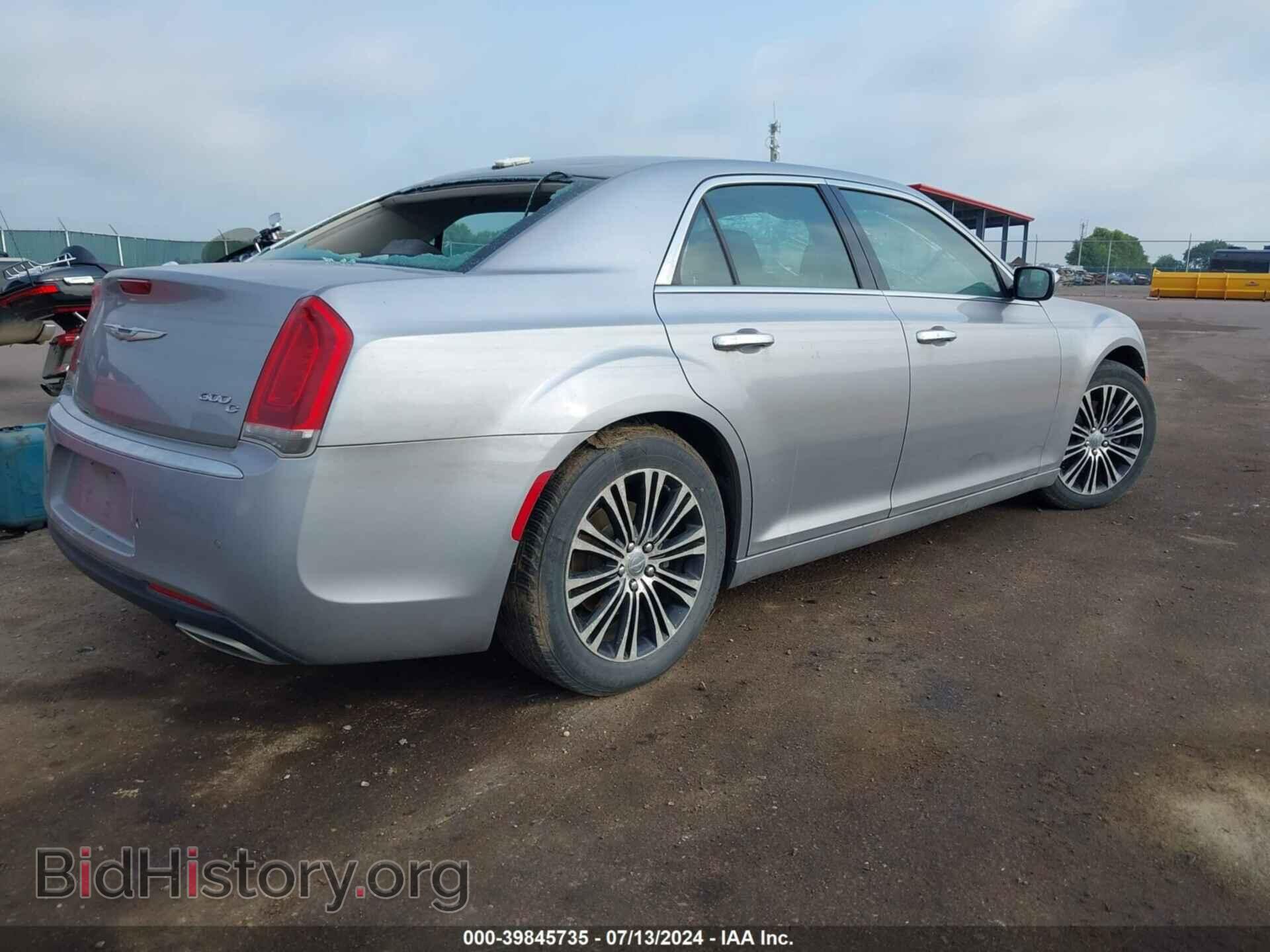 2015 CHRYSLER 300C - VIN: 2C3CCAKG1FH792995 - Фото 4