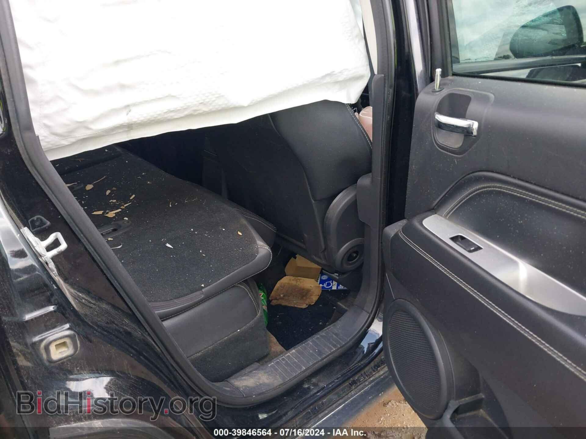 2014 JEEP COMPASS - VIN: 1C4NJDEB0ED740894 - Photo 8