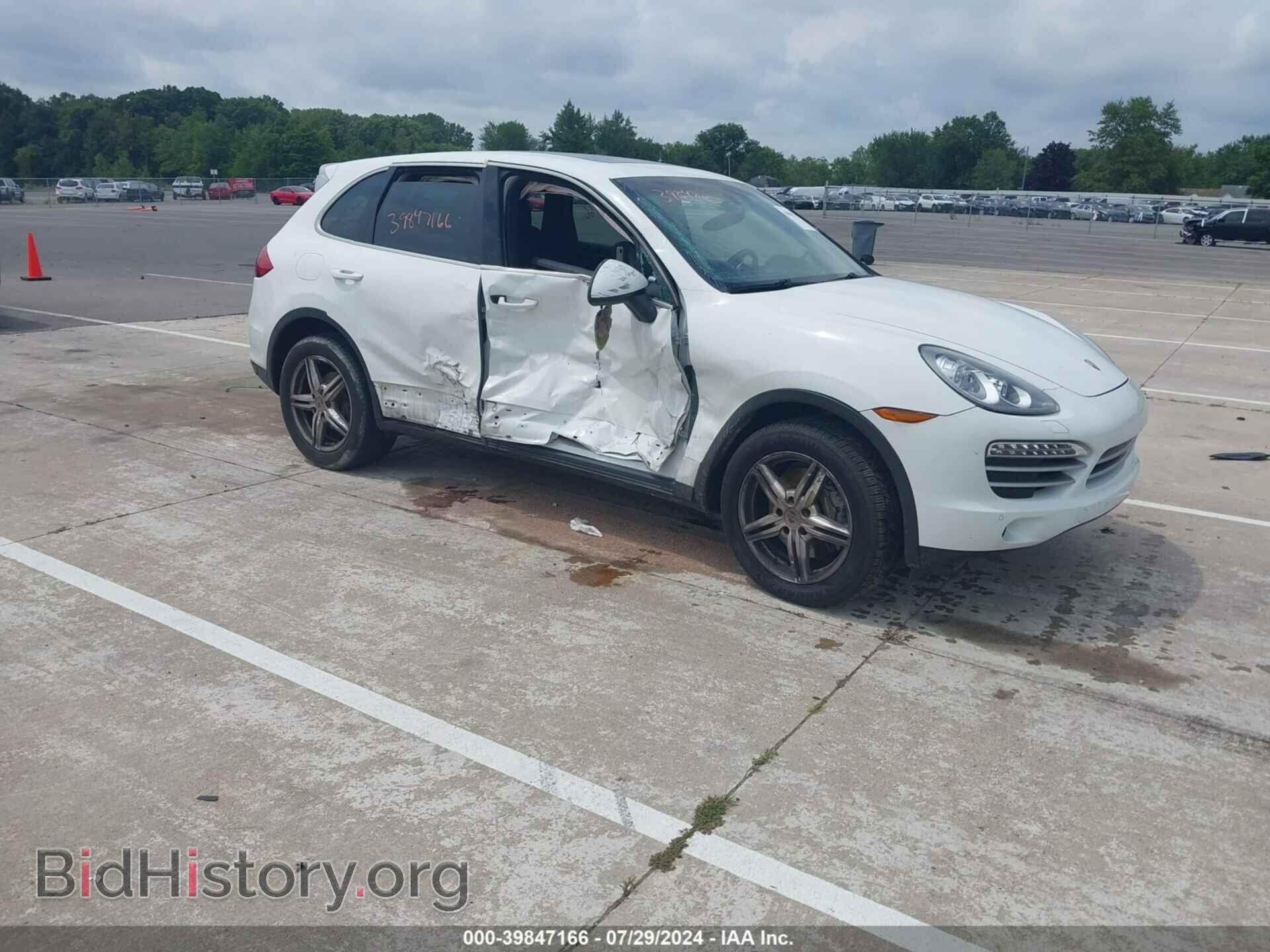 Фотография WP1AA2A28ELA08798 - PORSCHE CAYENNE 2014