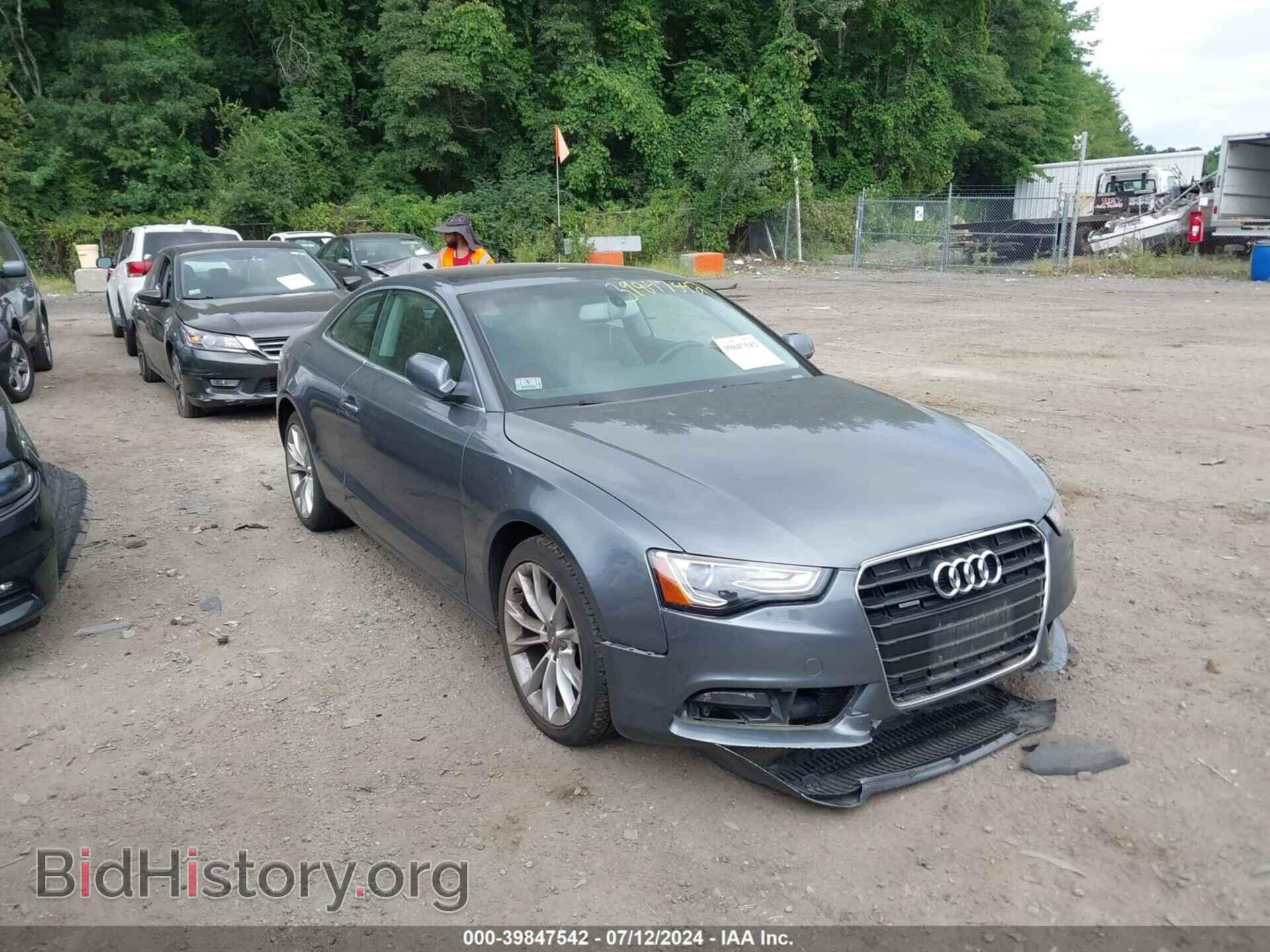Photo WAUCFAFR3DA012471 - AUDI A5 2013