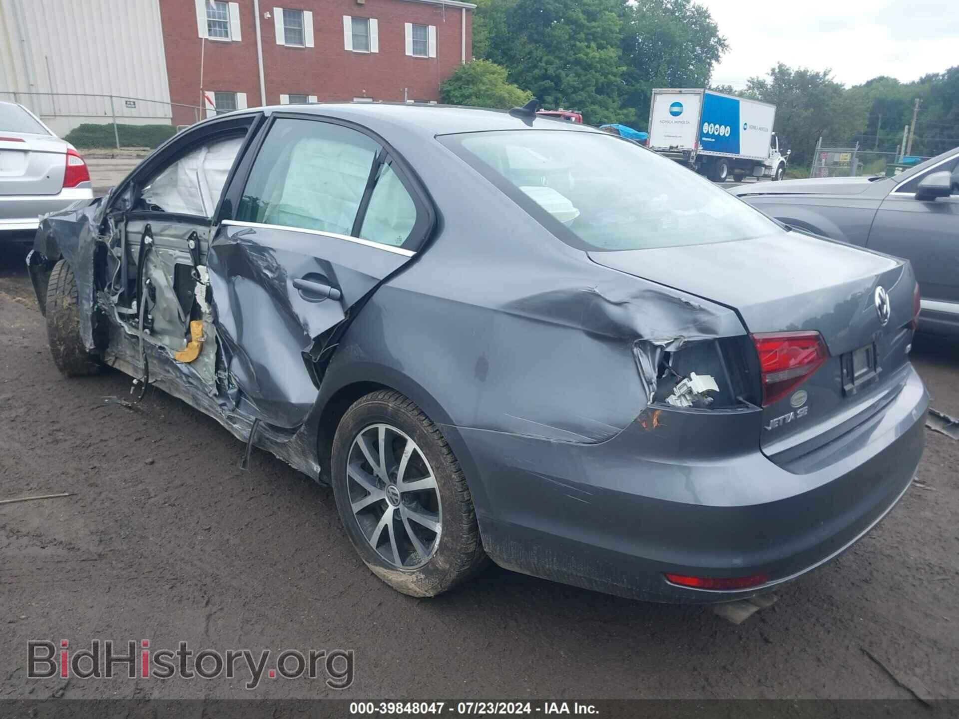 2017 VOLKSWAGEN JETTA - VIN: 3VWDB7AJ2HM264239 - Фото 3