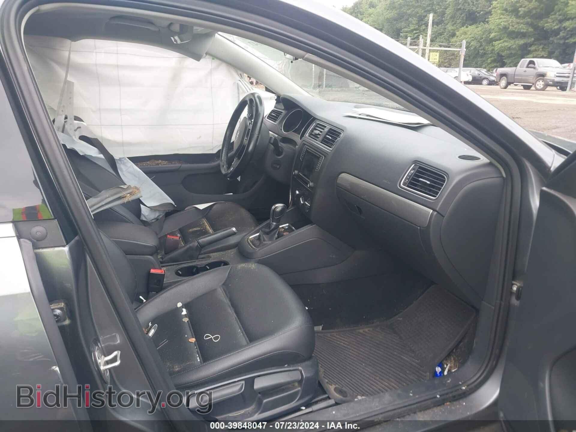 2017 VOLKSWAGEN JETTA - VIN: 3VWDB7AJ2HM264239 - Фото 5