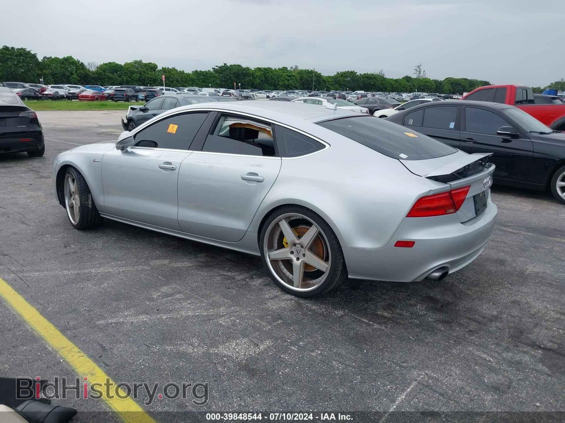 2012 AUDI A7 - VIN: WAUSGAFC4CN001359 - Фото 3